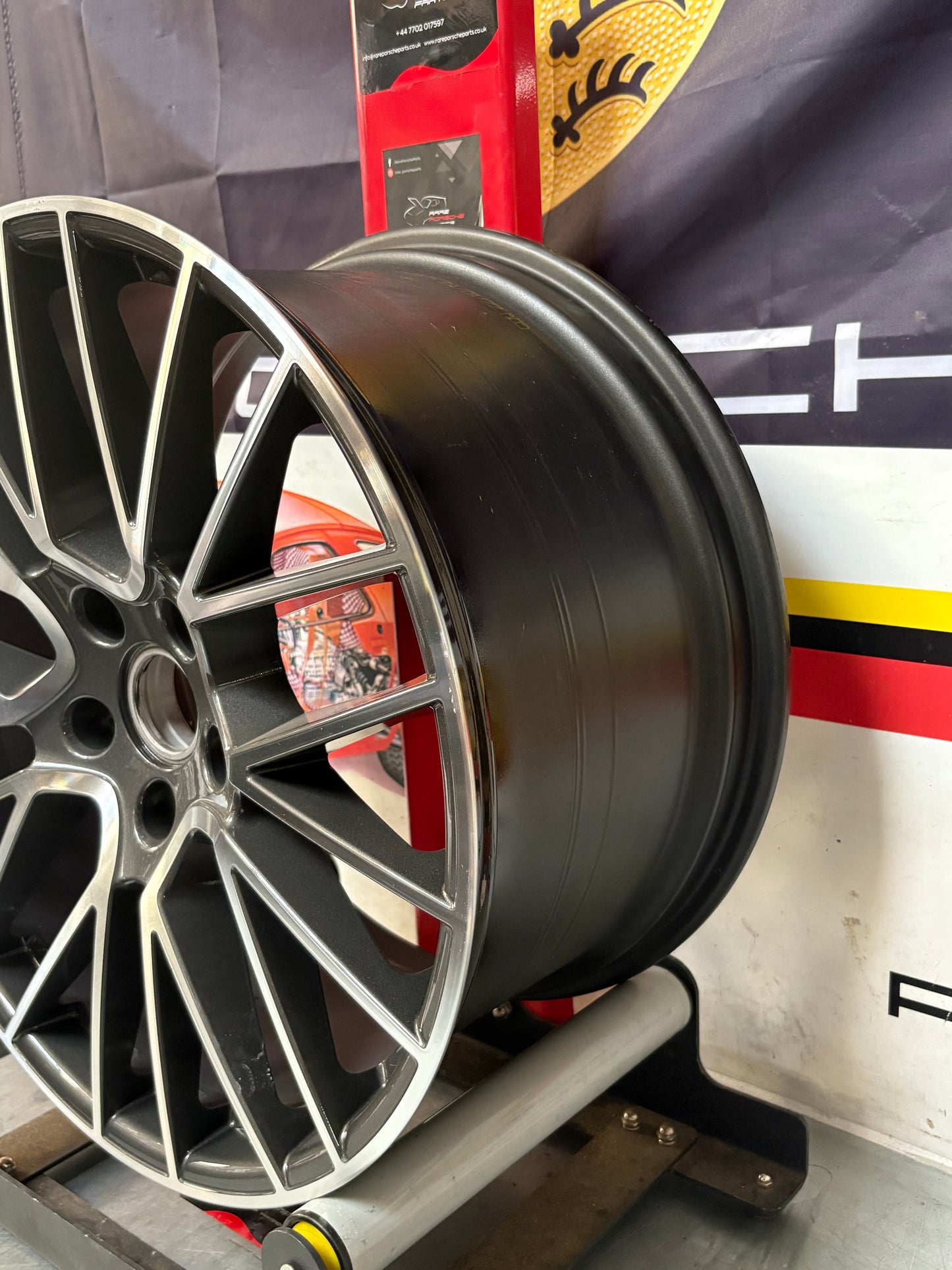 Porsche Cayenne RS spyder wheel, used in very nice condition, 9Y0601025BG, ET58, 11Jx21”