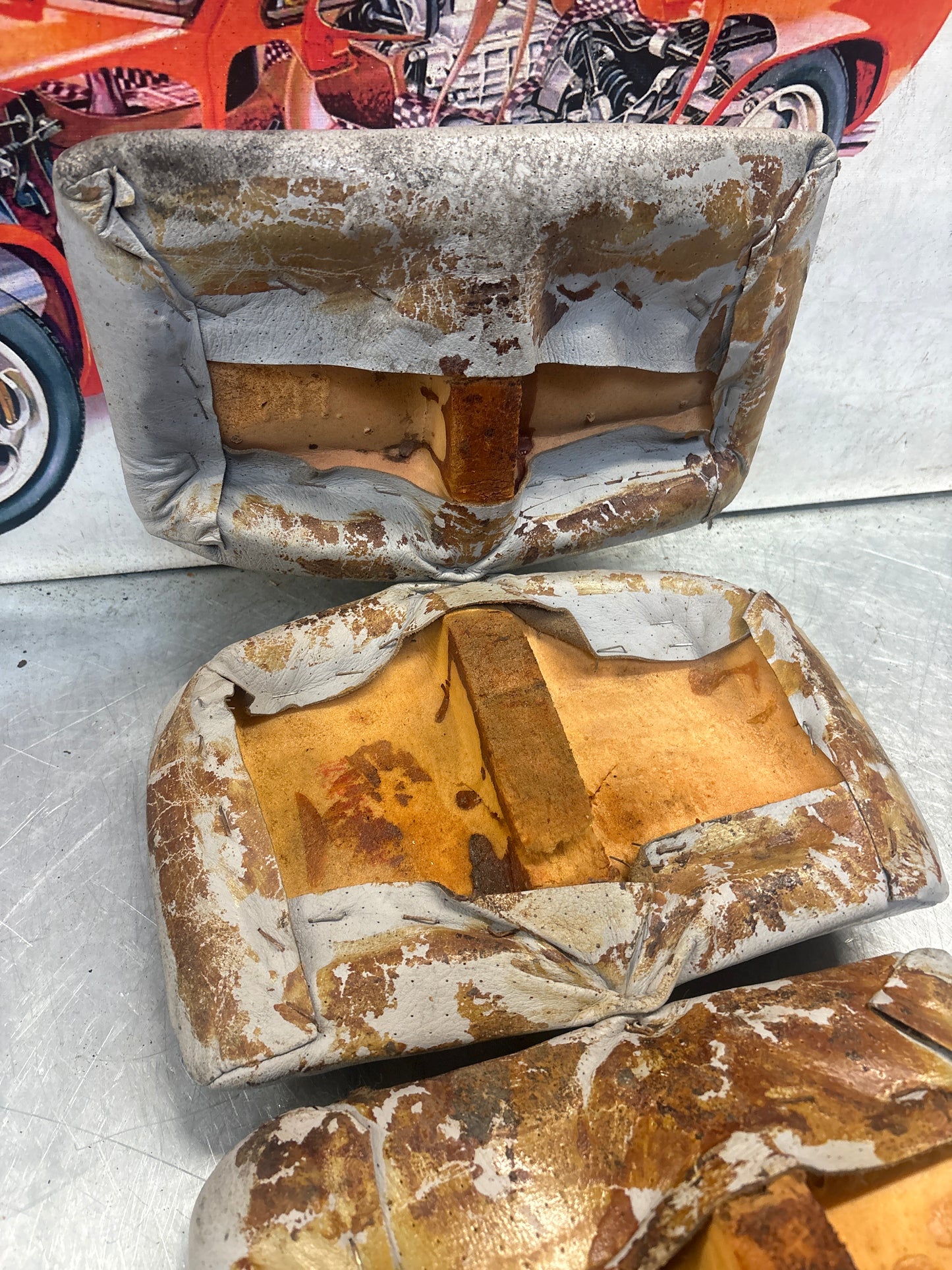 Porsche 928 rear right seat and center + upper cushion, used, grey 92852206051 / 92852208851 / 92852204650