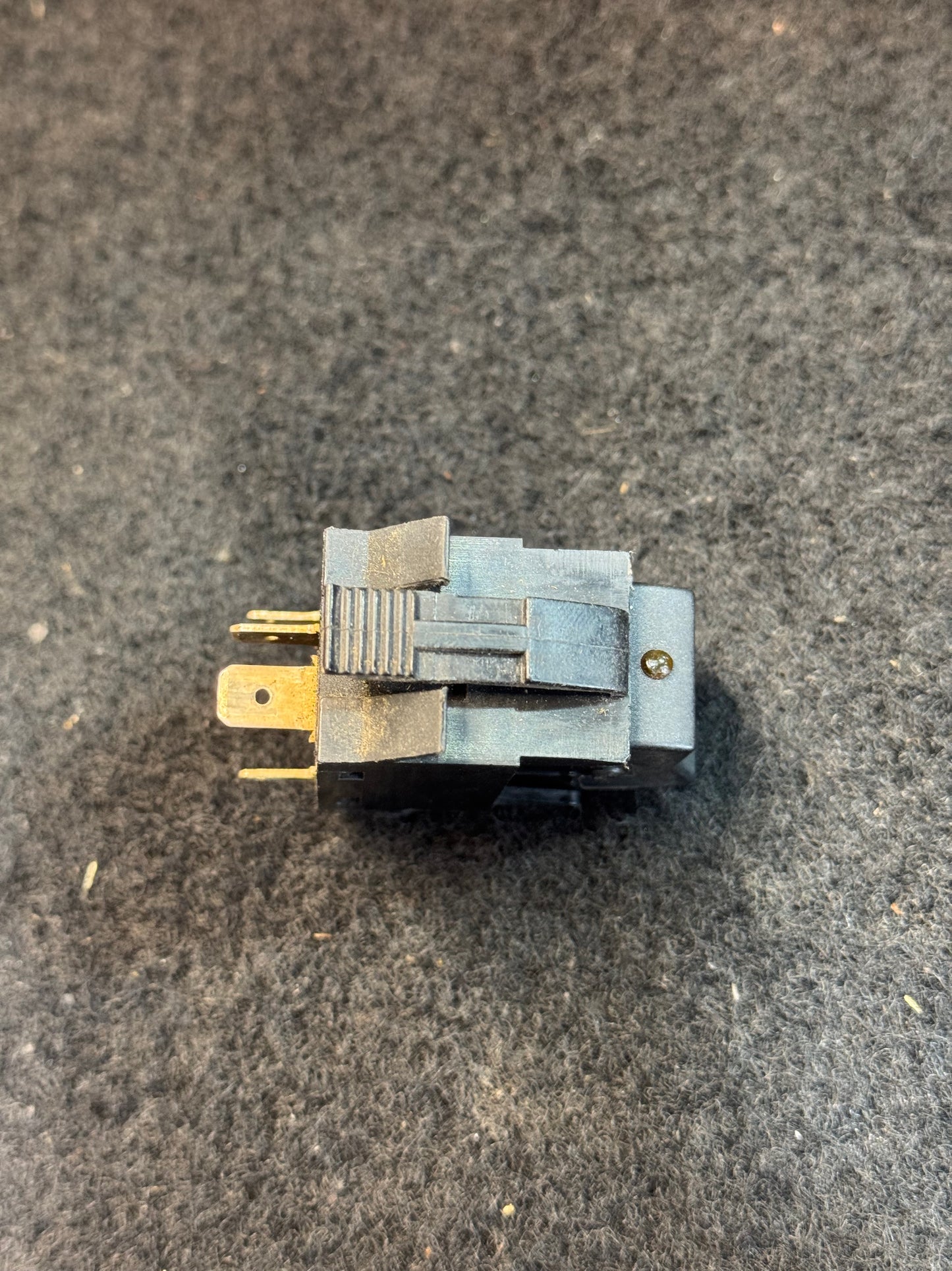 Porsche 924/944 rear fog light switch 944941536 Used
