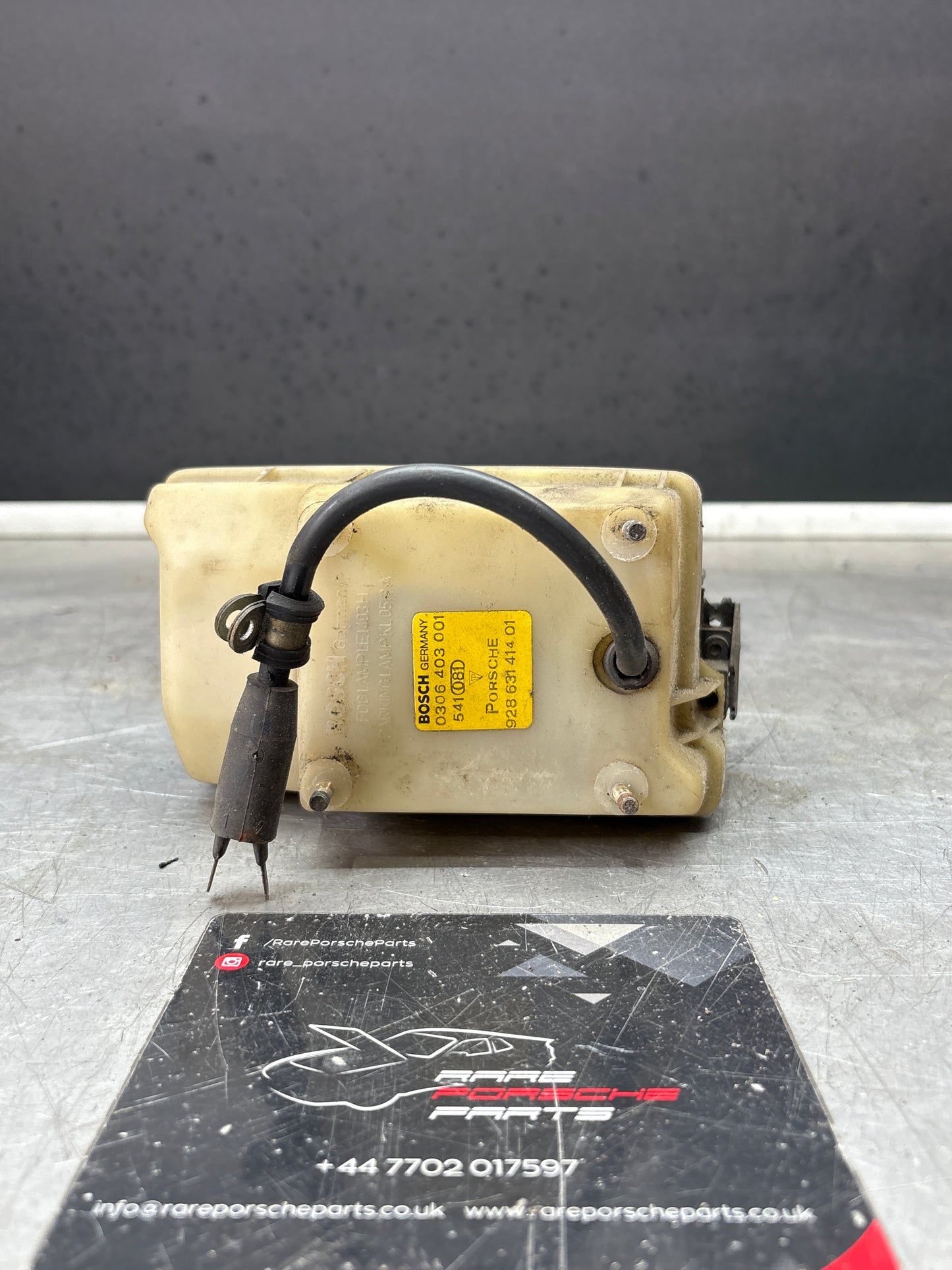 Porsche 928 Bosch headlight high beam, right 0306403001 / 92863141400