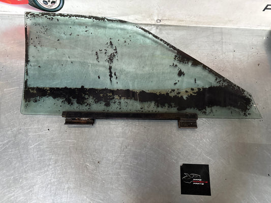 Porsche 944 Left side door glass, tinted green used 94454202301