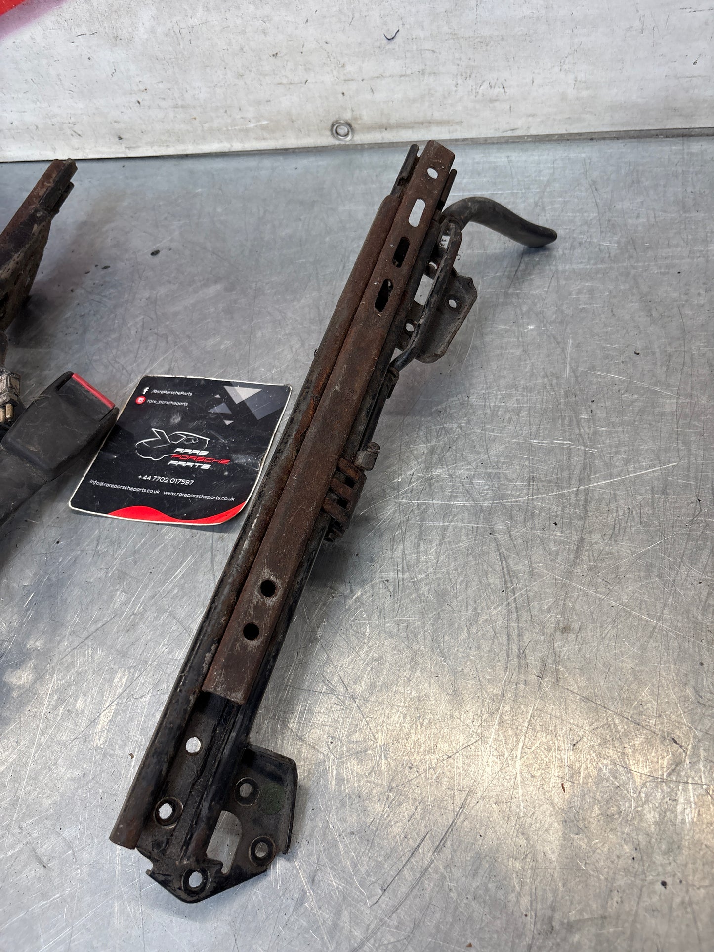 Porsche 944 968 right front electric seat runners