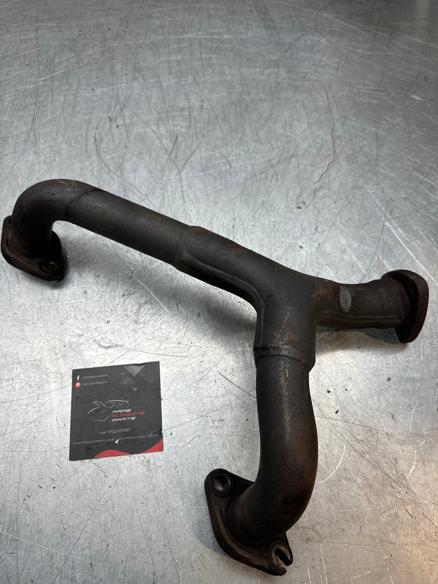 Porsche 944 S2 968 exhaust manifold cylinder 1 and 4 94411112705 used