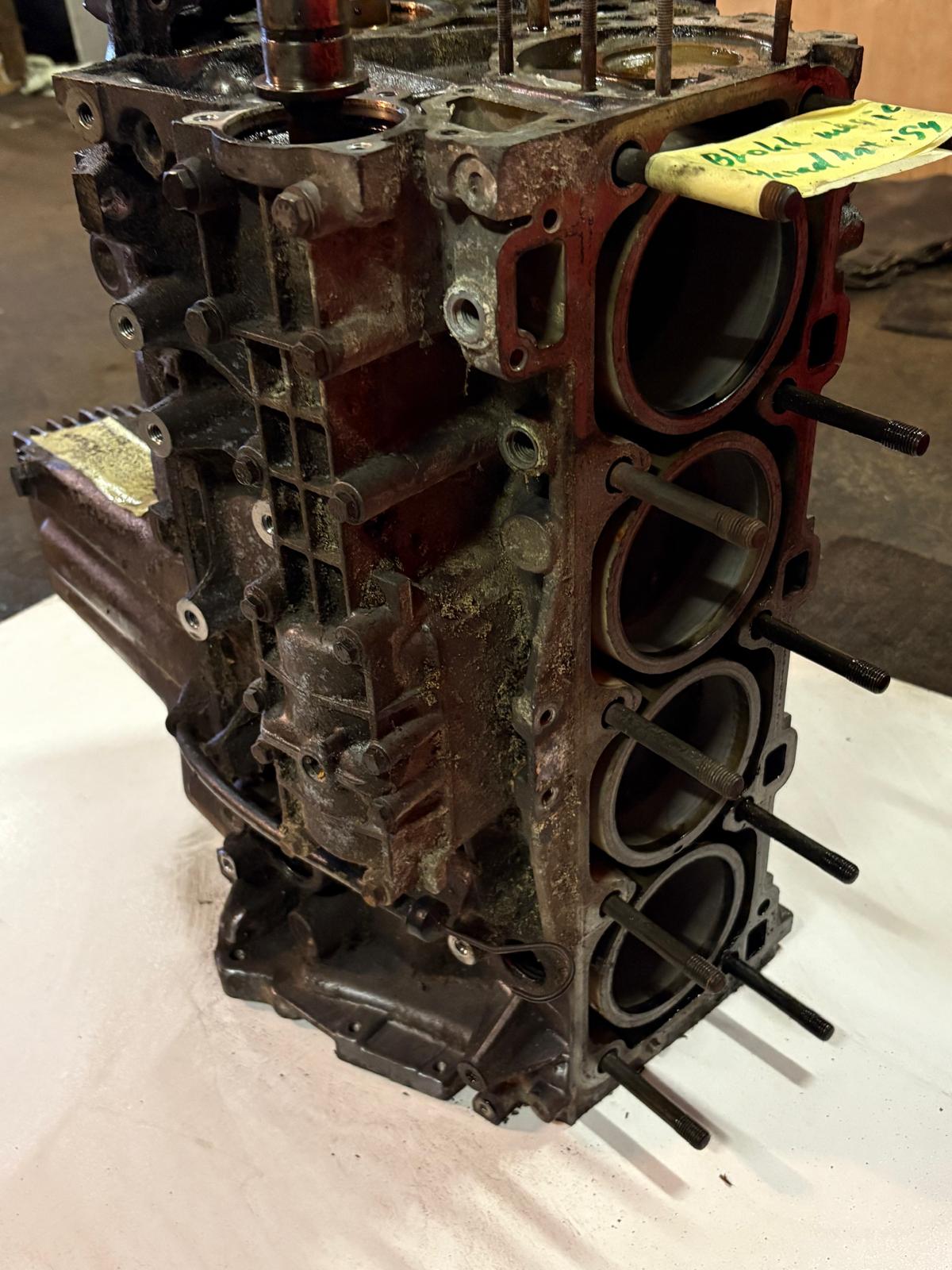 Porsche 944 M44/03 short block, used