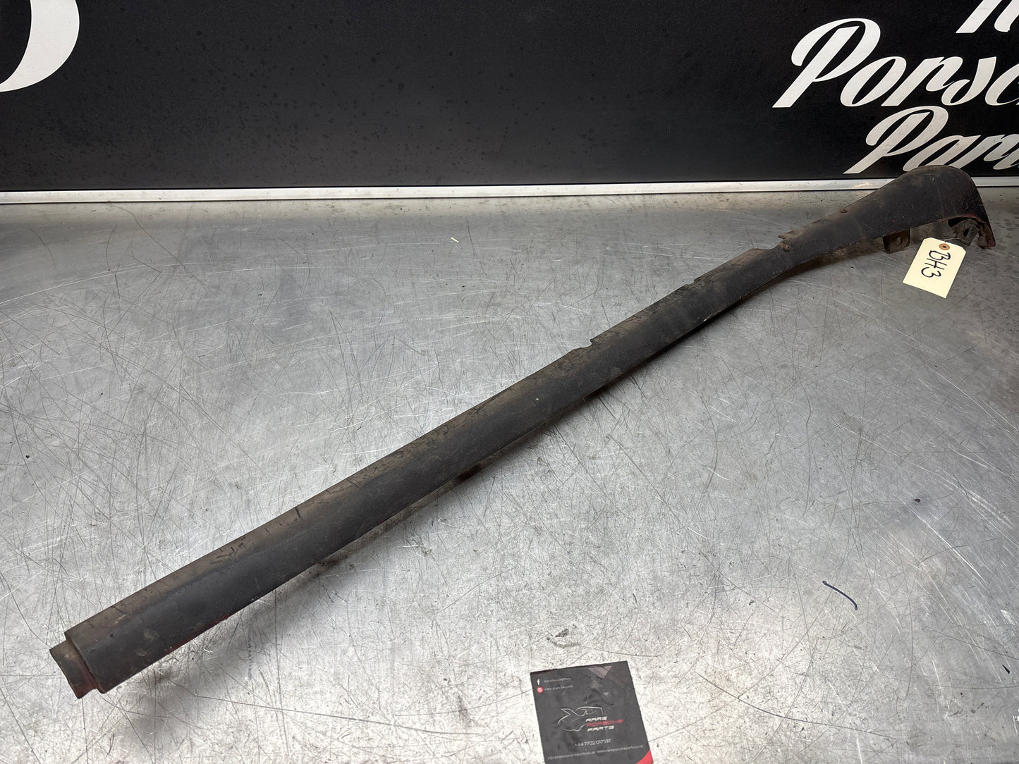 Porsche 944 lower door sill trim molding right side, spares or repair 95155919600