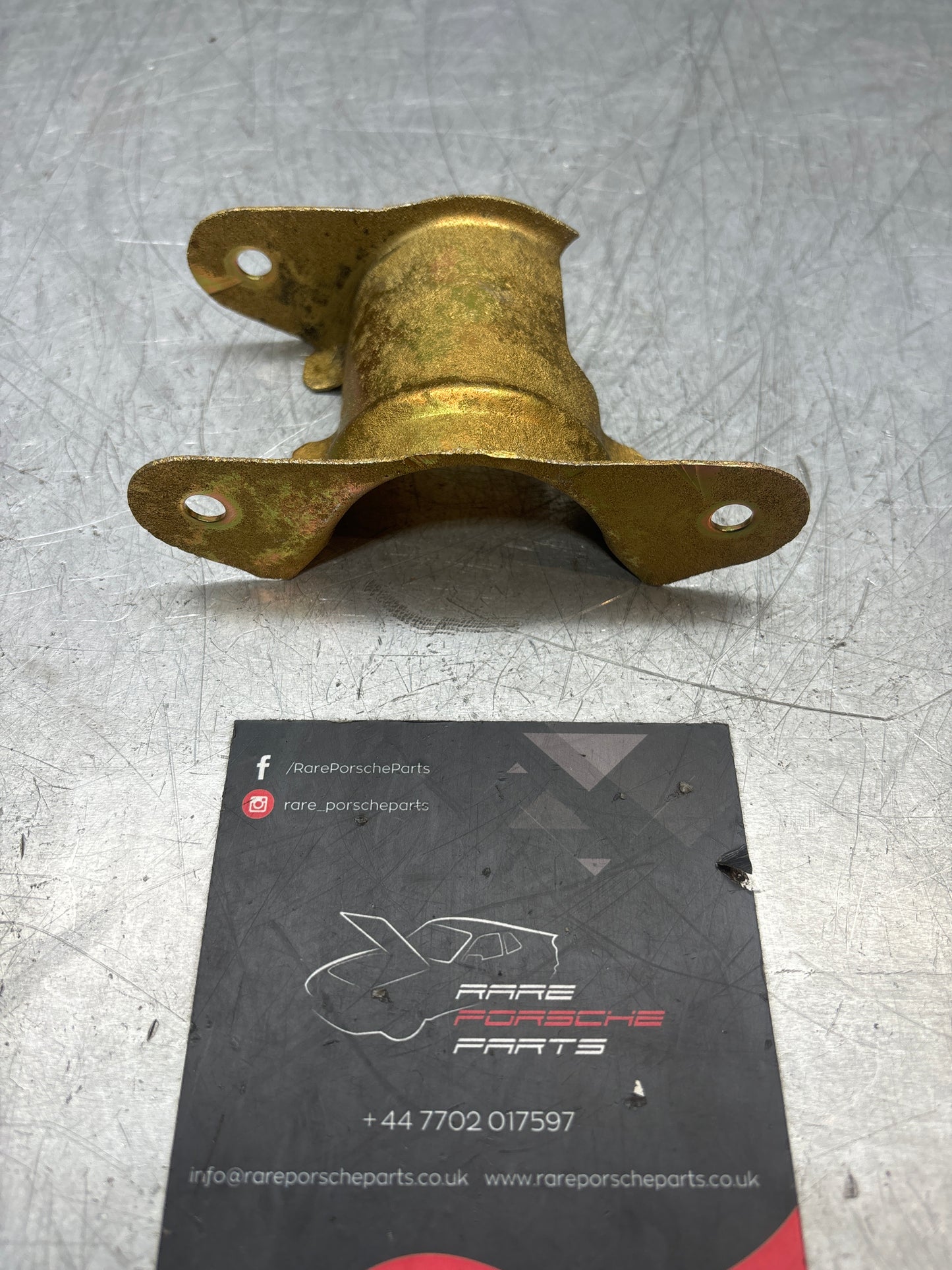 Supporto staffa pompa carburante Porsche 924 944. usato