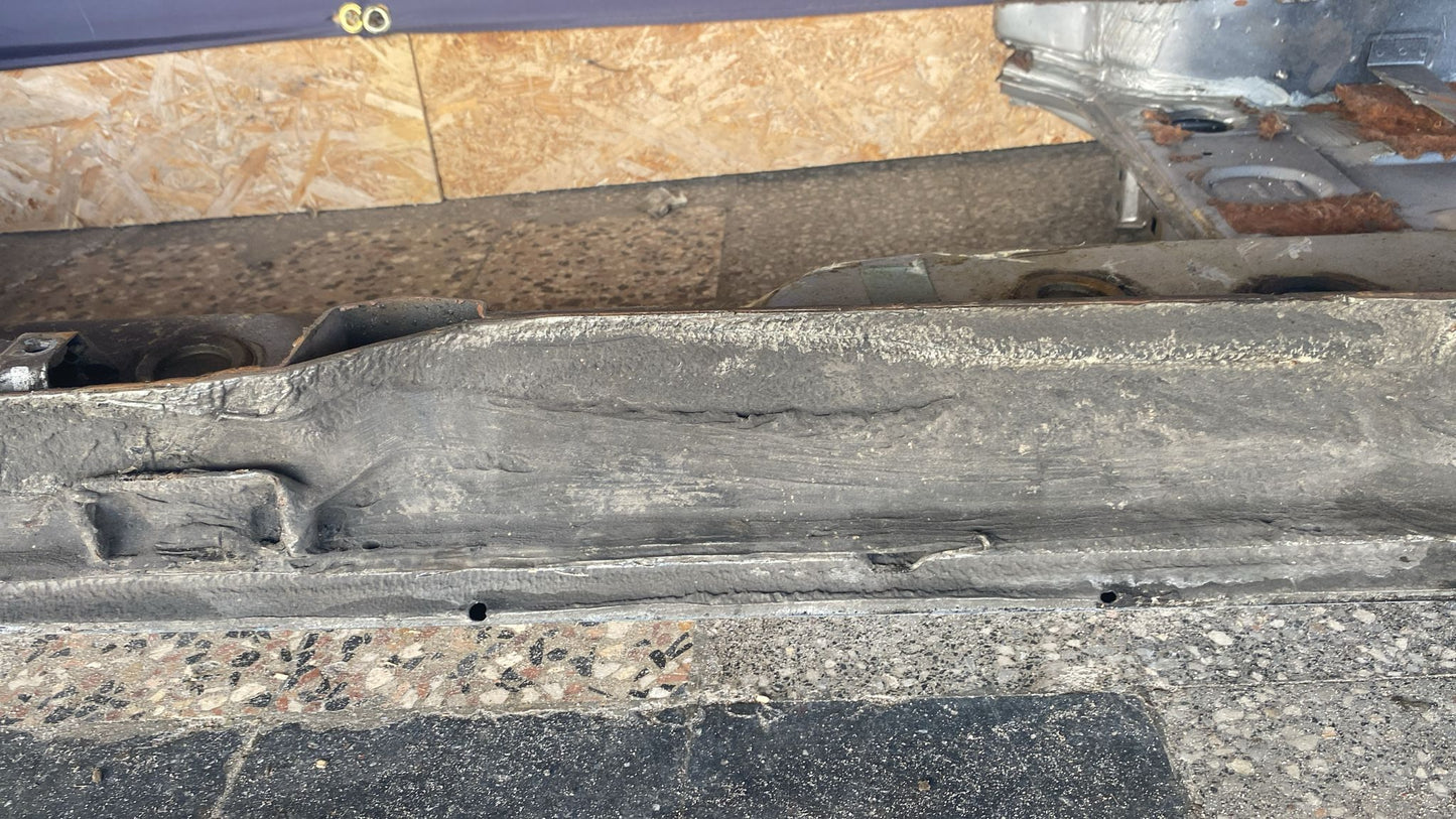 Porsche 944 left sill section with A pillar 94450361102