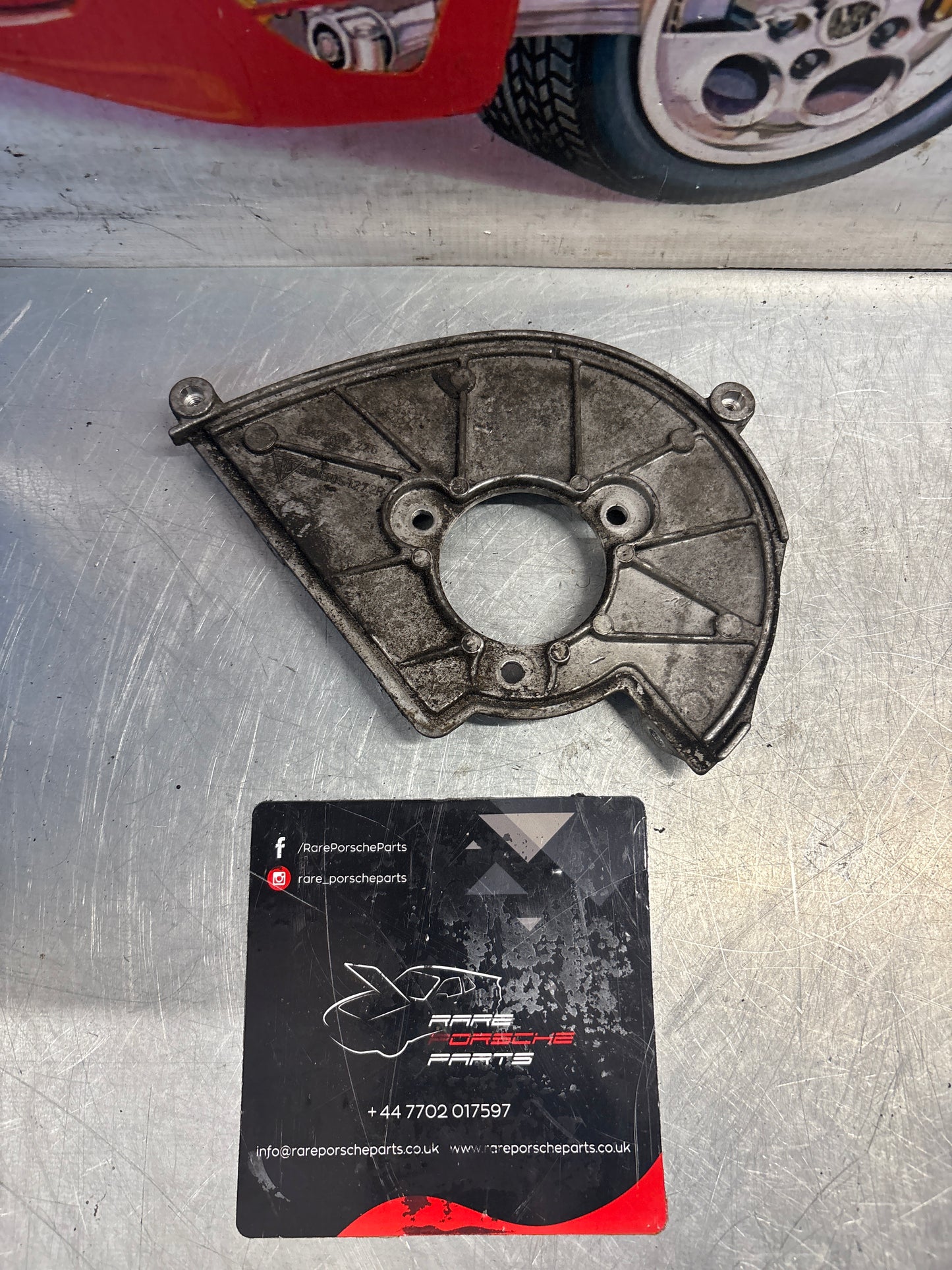 Porsche 928 Timing belt cylinder head cover, used. 9281051272R