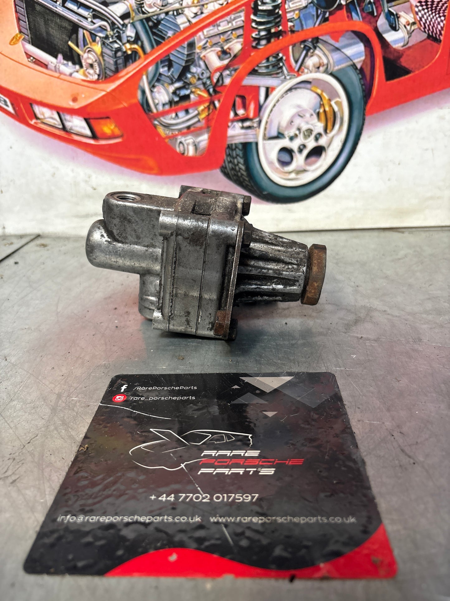 Porsche 944S steering pump, used 7681955119