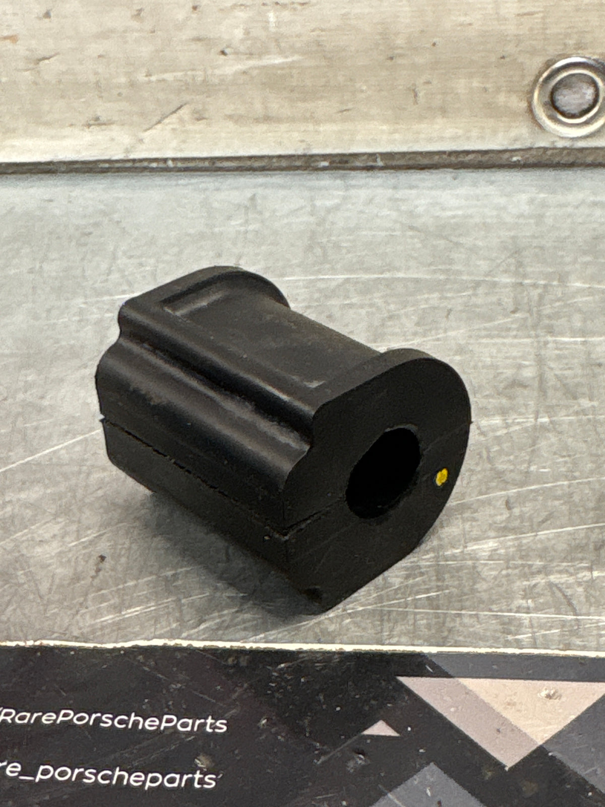 Porsche 924 944 968 stabiliser mounting 16 mm 477411313B