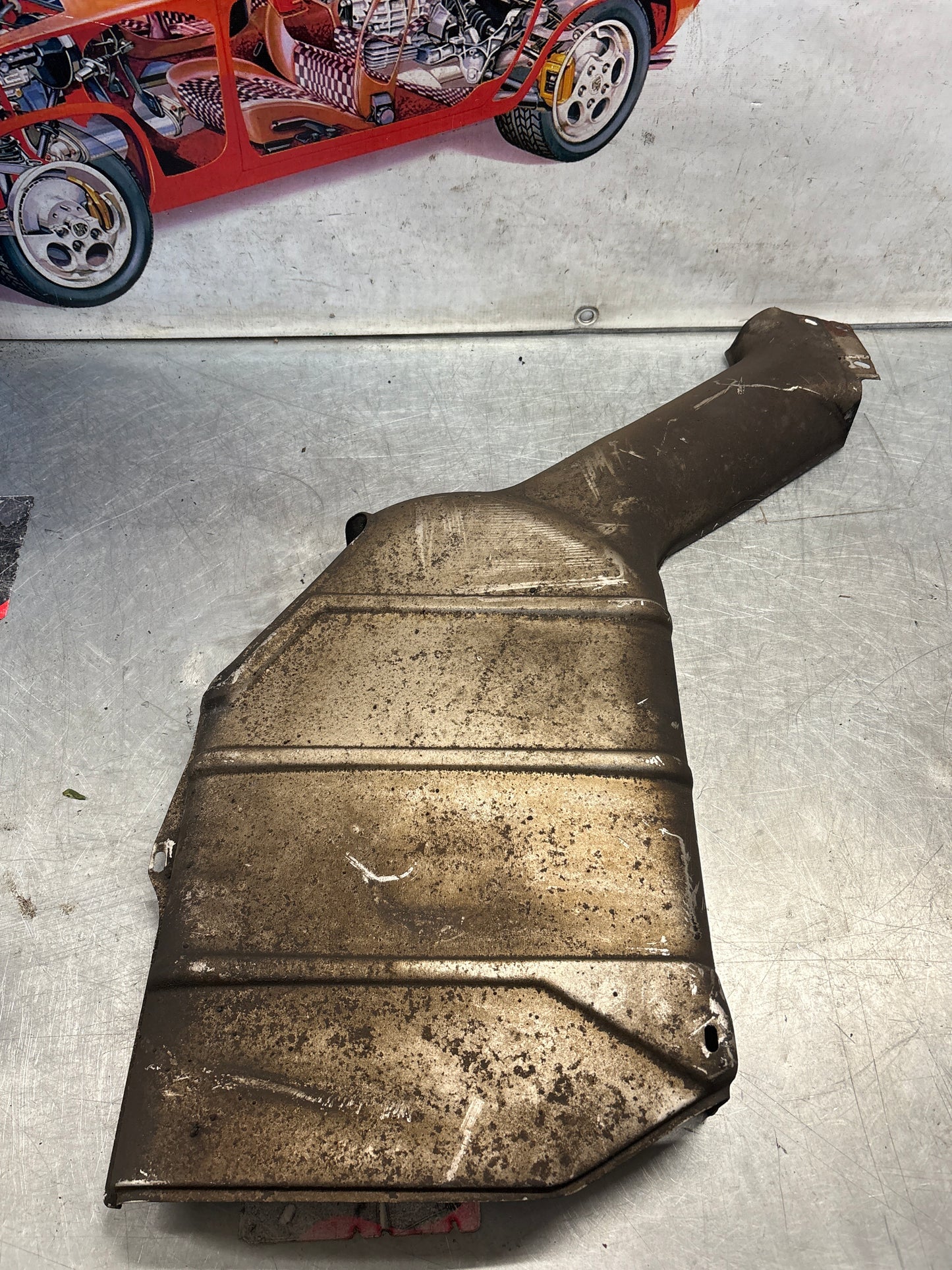 Porsche 928 heat shield protection plate 92850493104 Later type with ribs, used