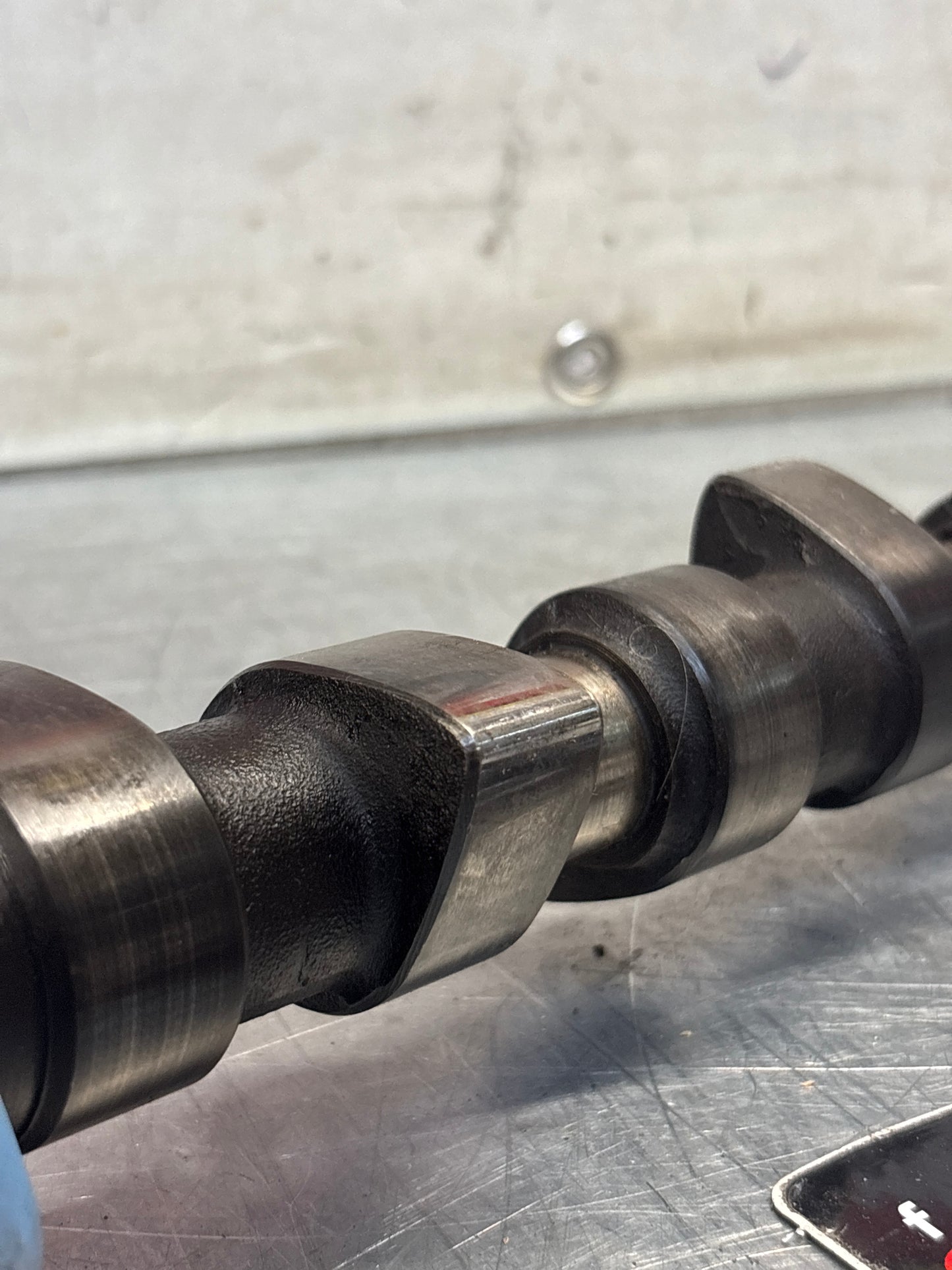 Porsche 924 / 924 Turbo camshaft 046109021 used