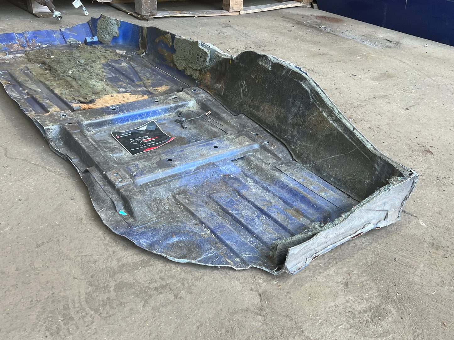 Porsche 944 S2 floor pan right side 94450150100 spares or repair