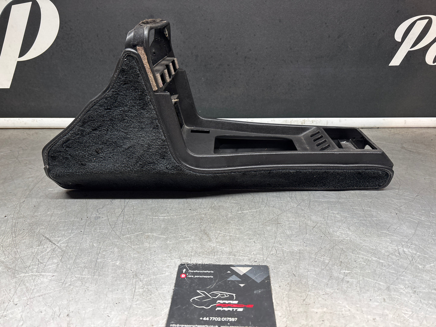 Porsche 924 944 centre console black with black carpet one switch hole 477857969 / 477857951 used