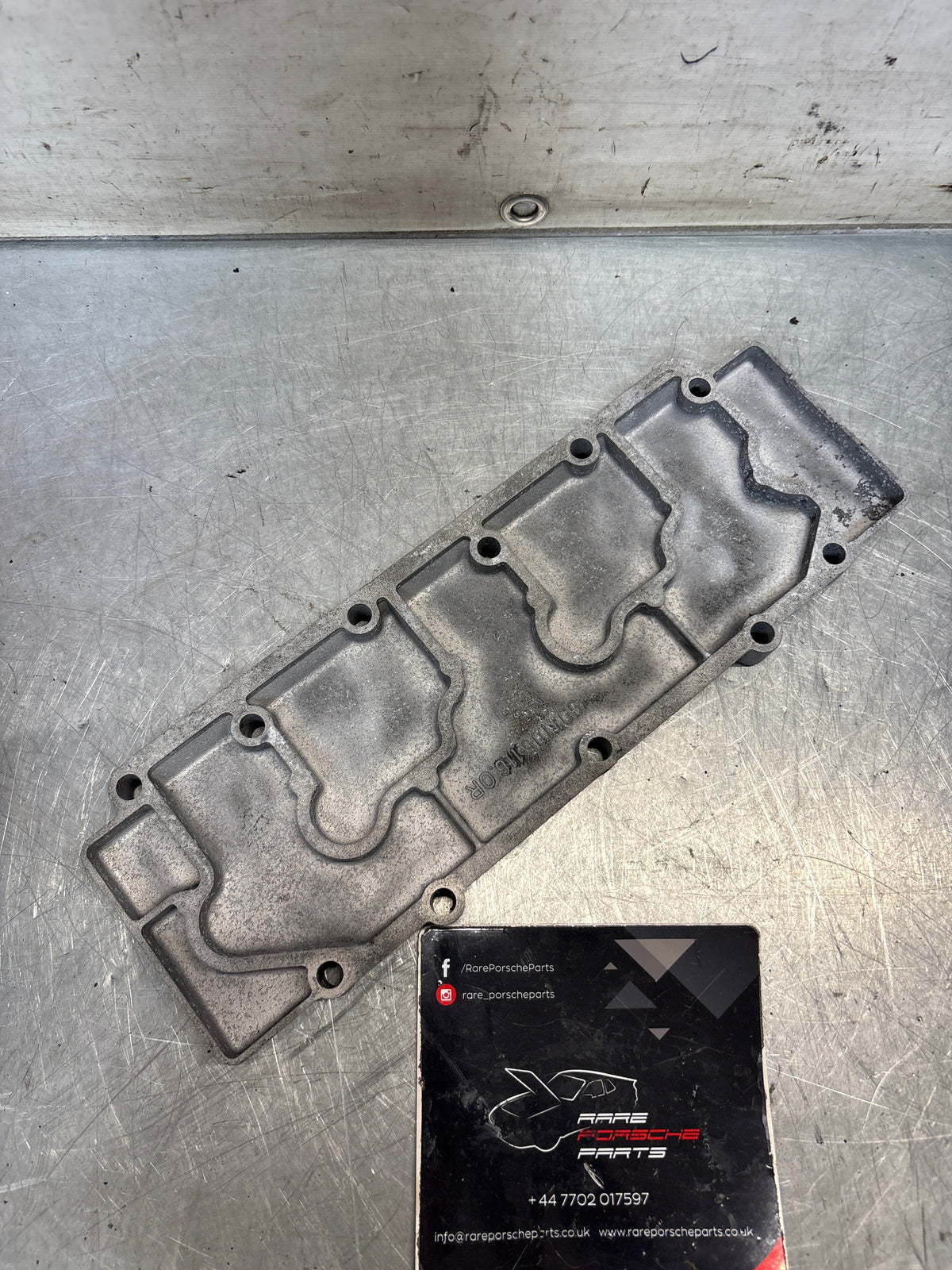 Porsche 911 930 / 914 valve cover, used 9011051160R