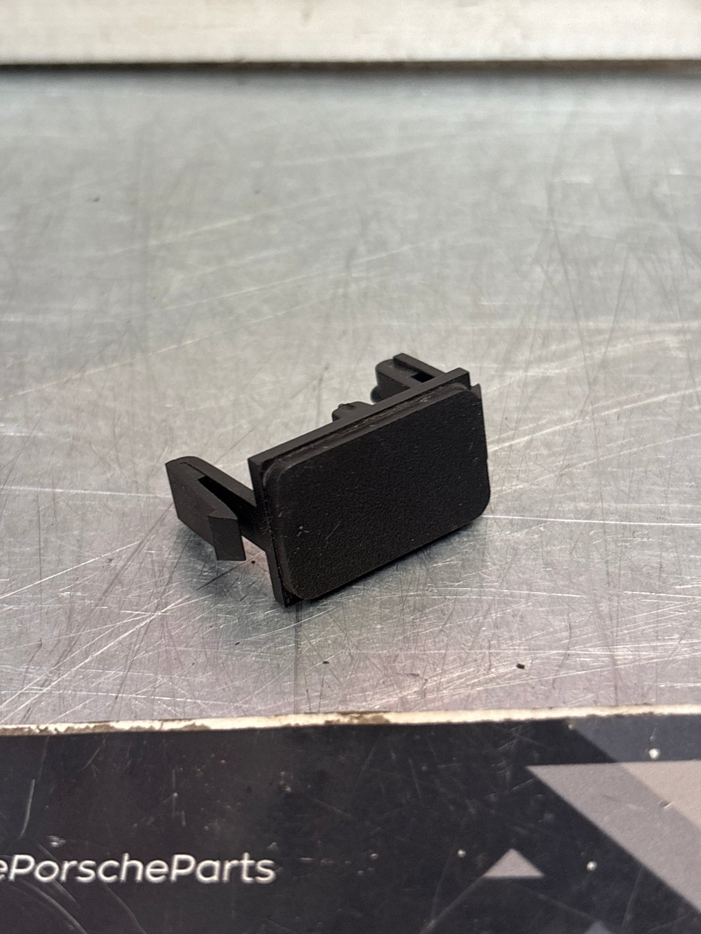 Porsche 944 switch cover, used 95161325500