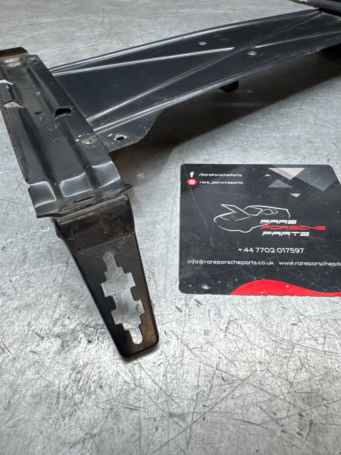 Porsche 944 S2 Turbo ECU bracket, 85.5 onwards 2.5 N/A 94555104902 RHD used