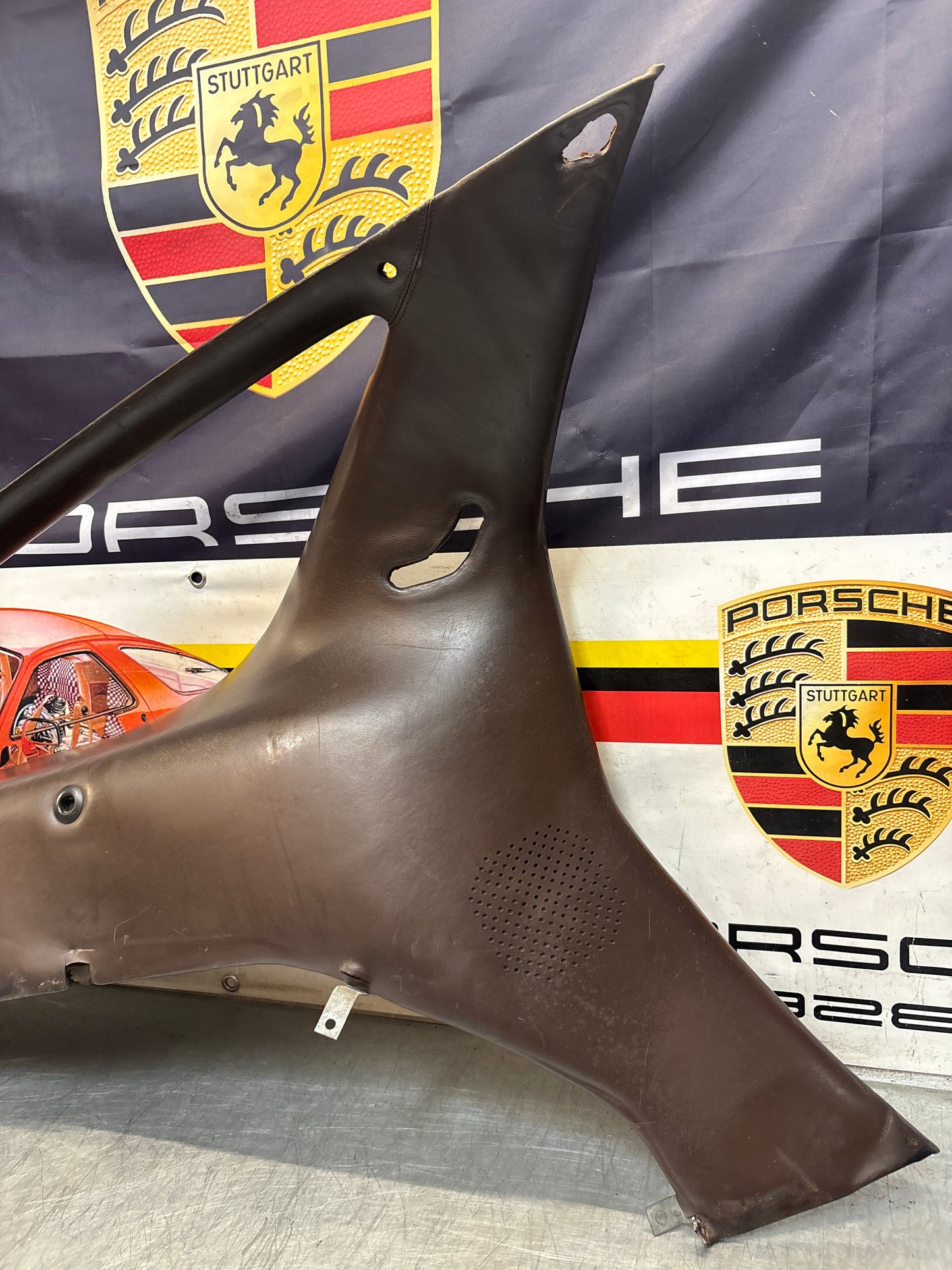 Porsche 928 early left side lower side trim panel, without loudspeaker, brown used 92855502102