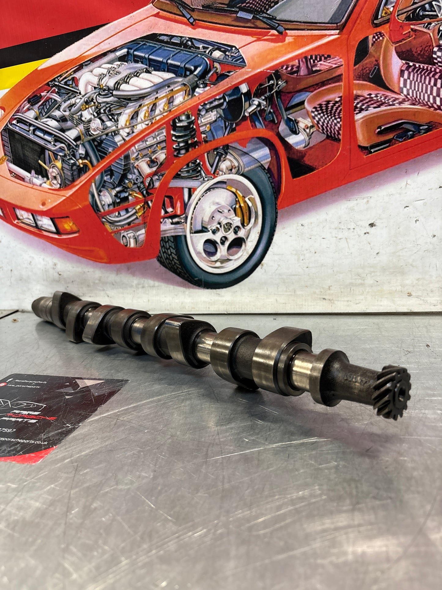 Porsche 924 / 924 Turbo chamshaft 046109021 used