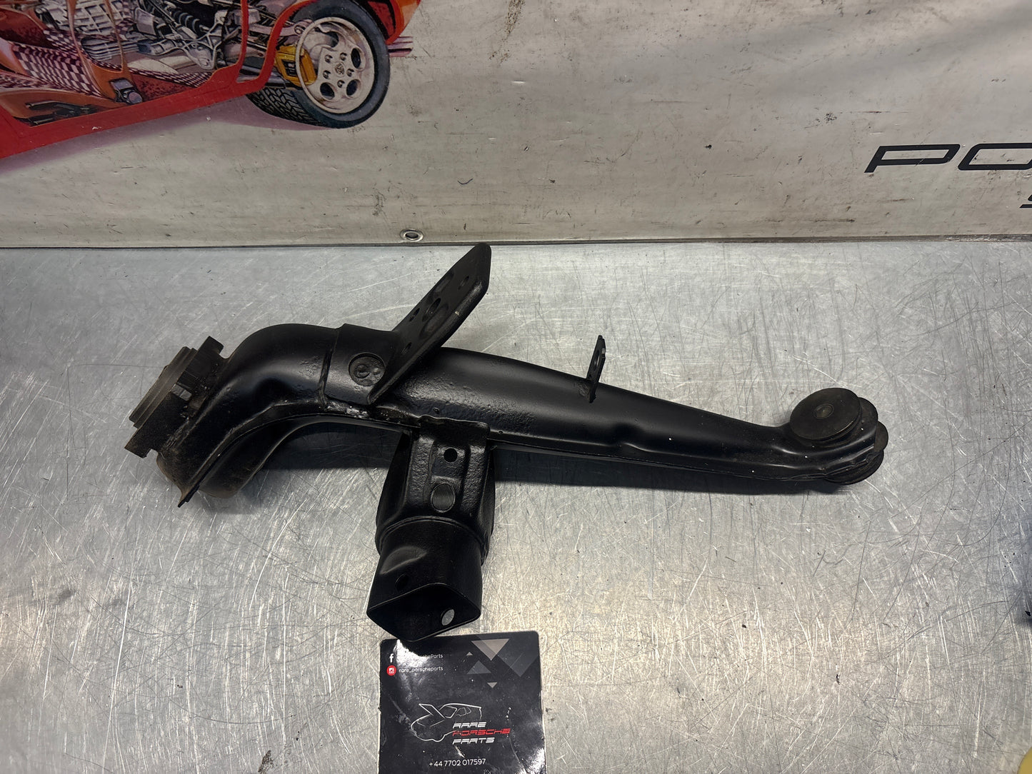 Porsche 924 944  -85.5 Rear right trailing arm,  refurbished 94433102200