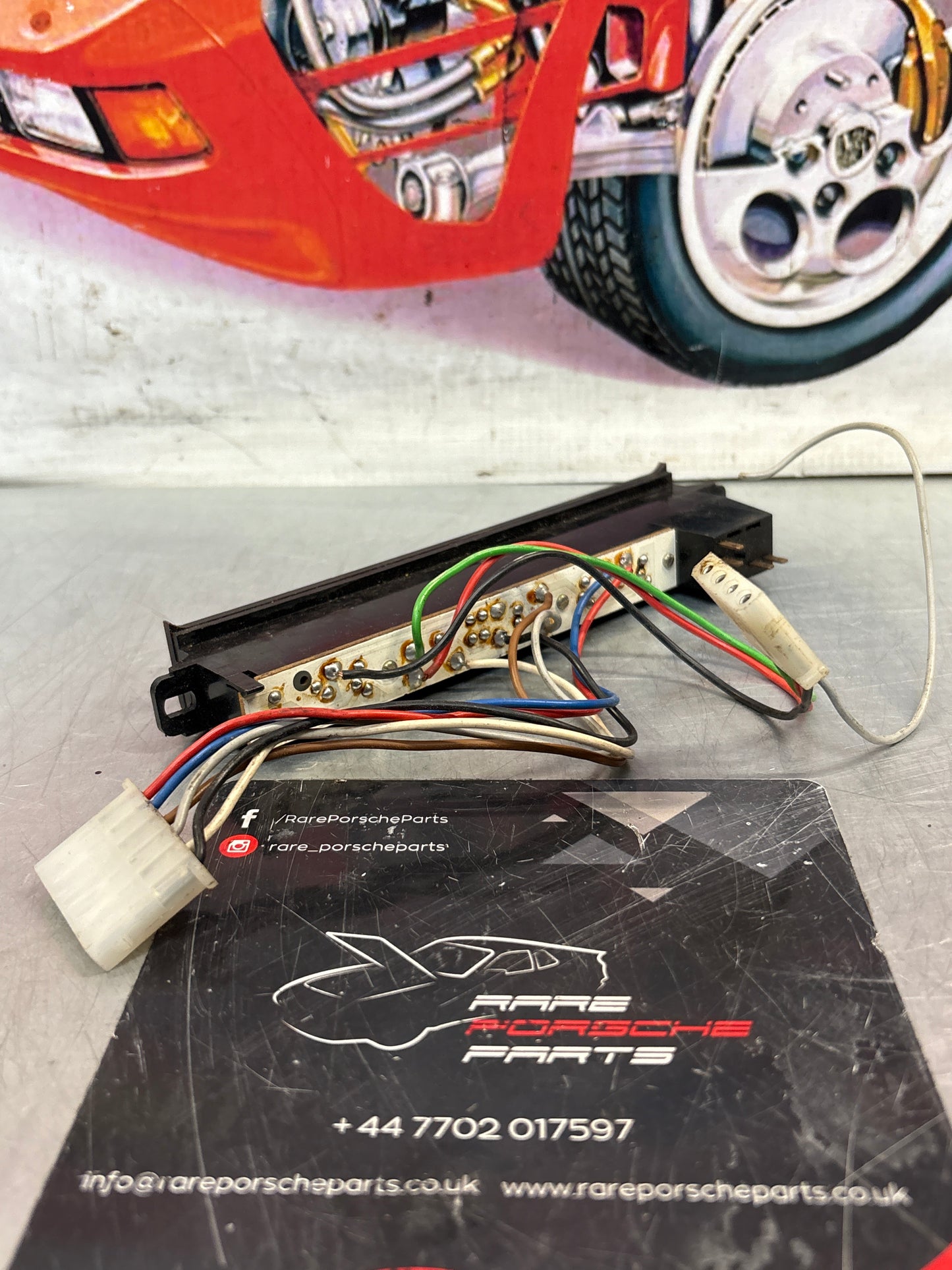 Porsche 928 front center dash panel 92864160914 used