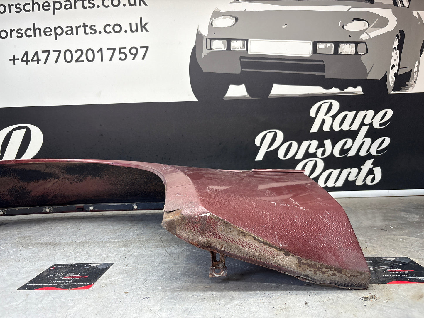 Porsche 944 early left front wing, please see photos, used