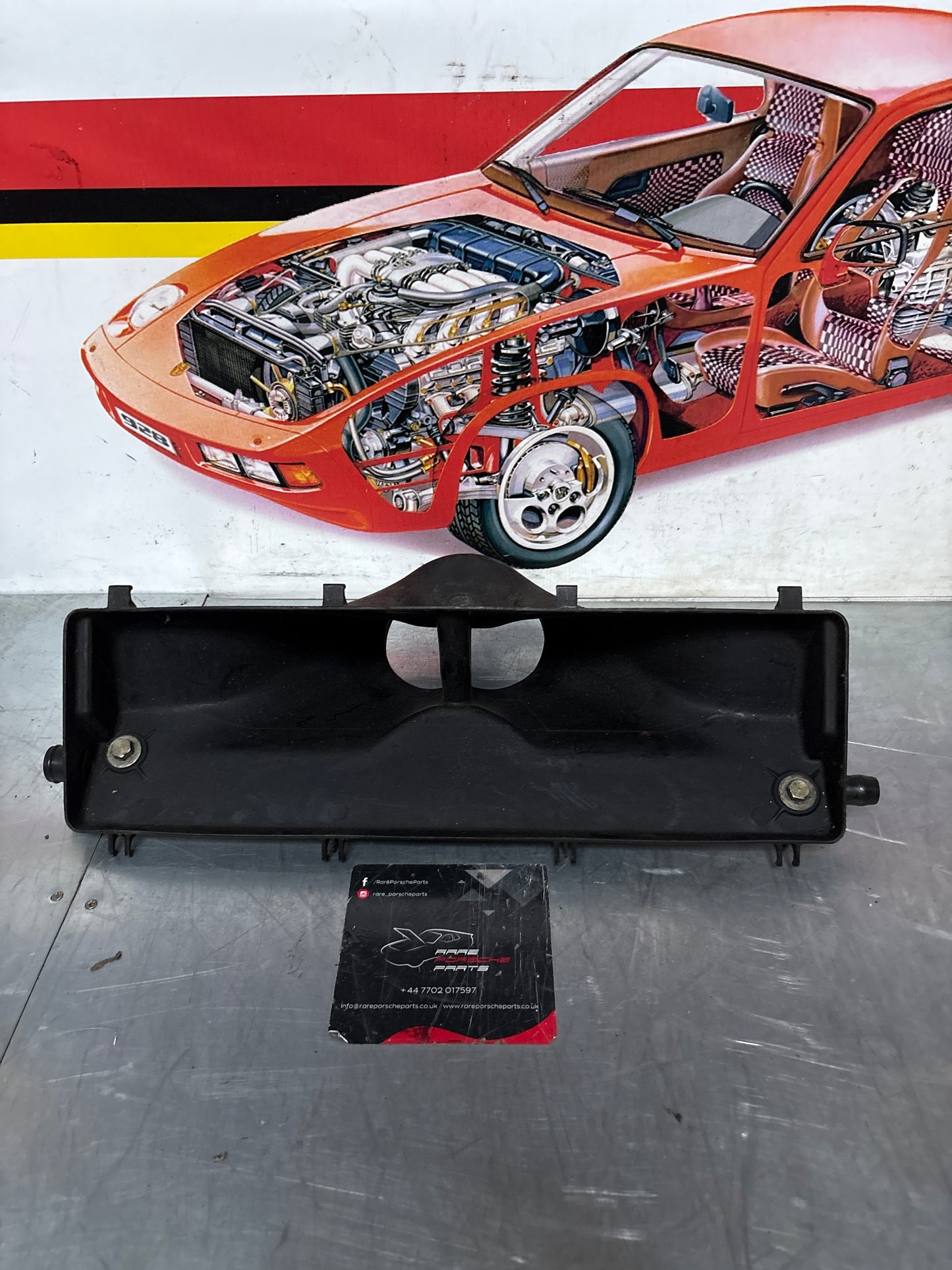 Porsche 928 Air cleaner lower part 92811022900