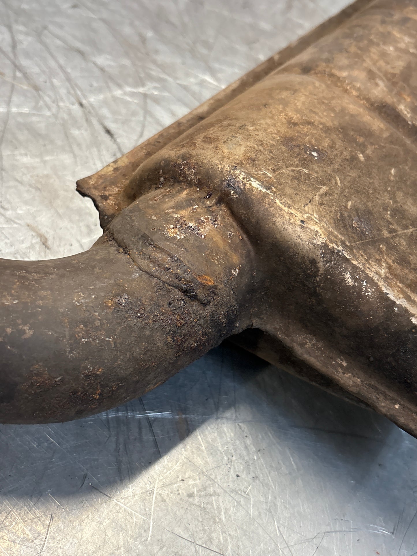 Porsche 928 S4 left middle silencer, used 92811109303