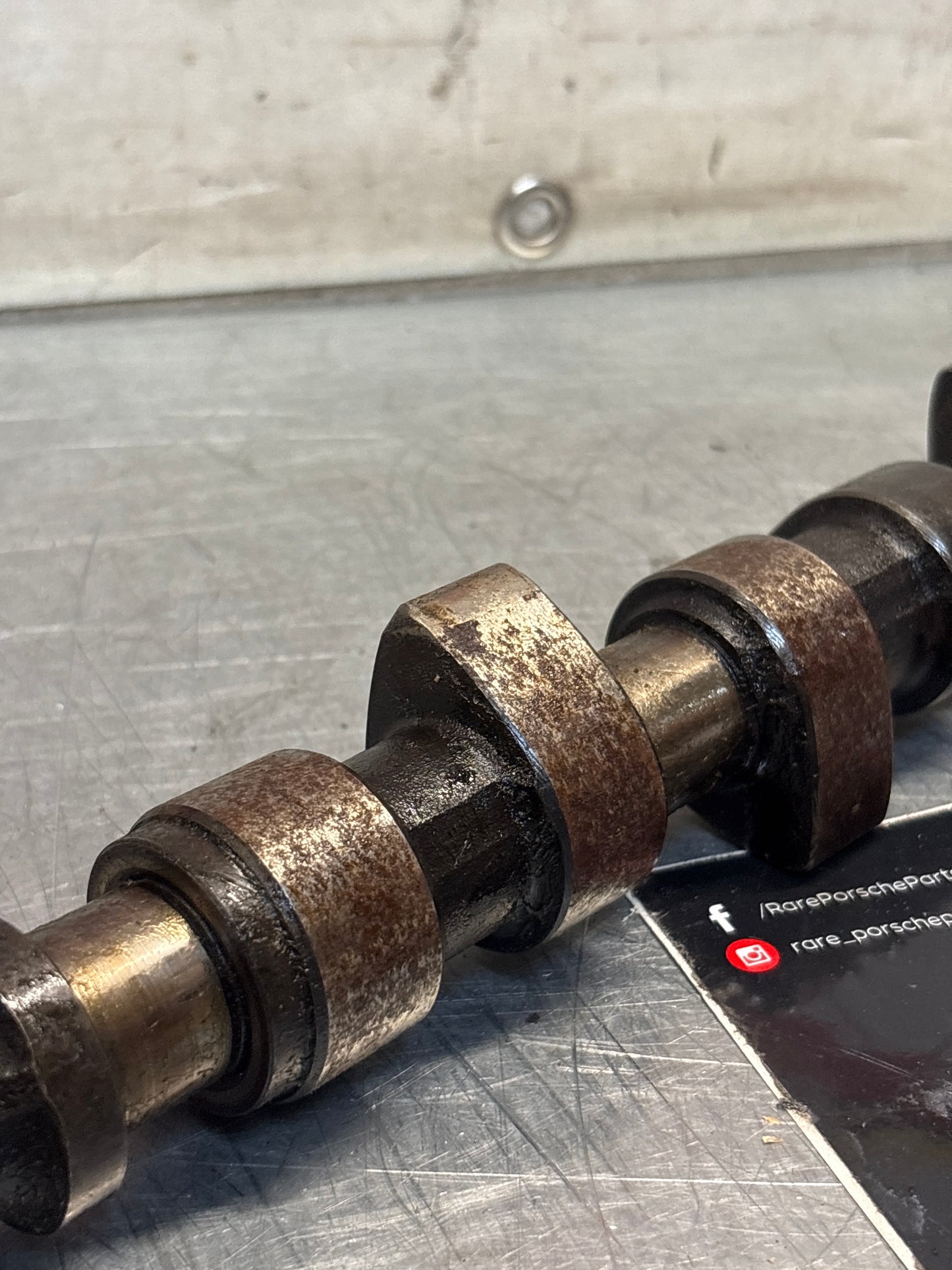 Porsche 924 / 924 Turbo camshaft 046109021 used