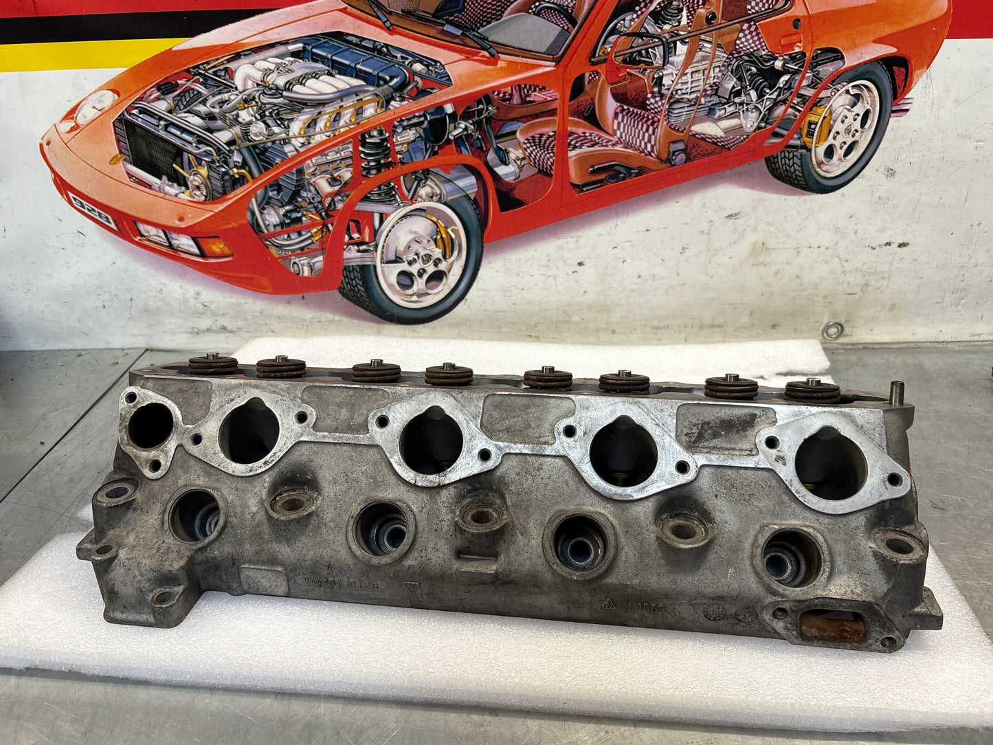 Porsche 944 8V Cylinder head, refurbished, 9441043036R