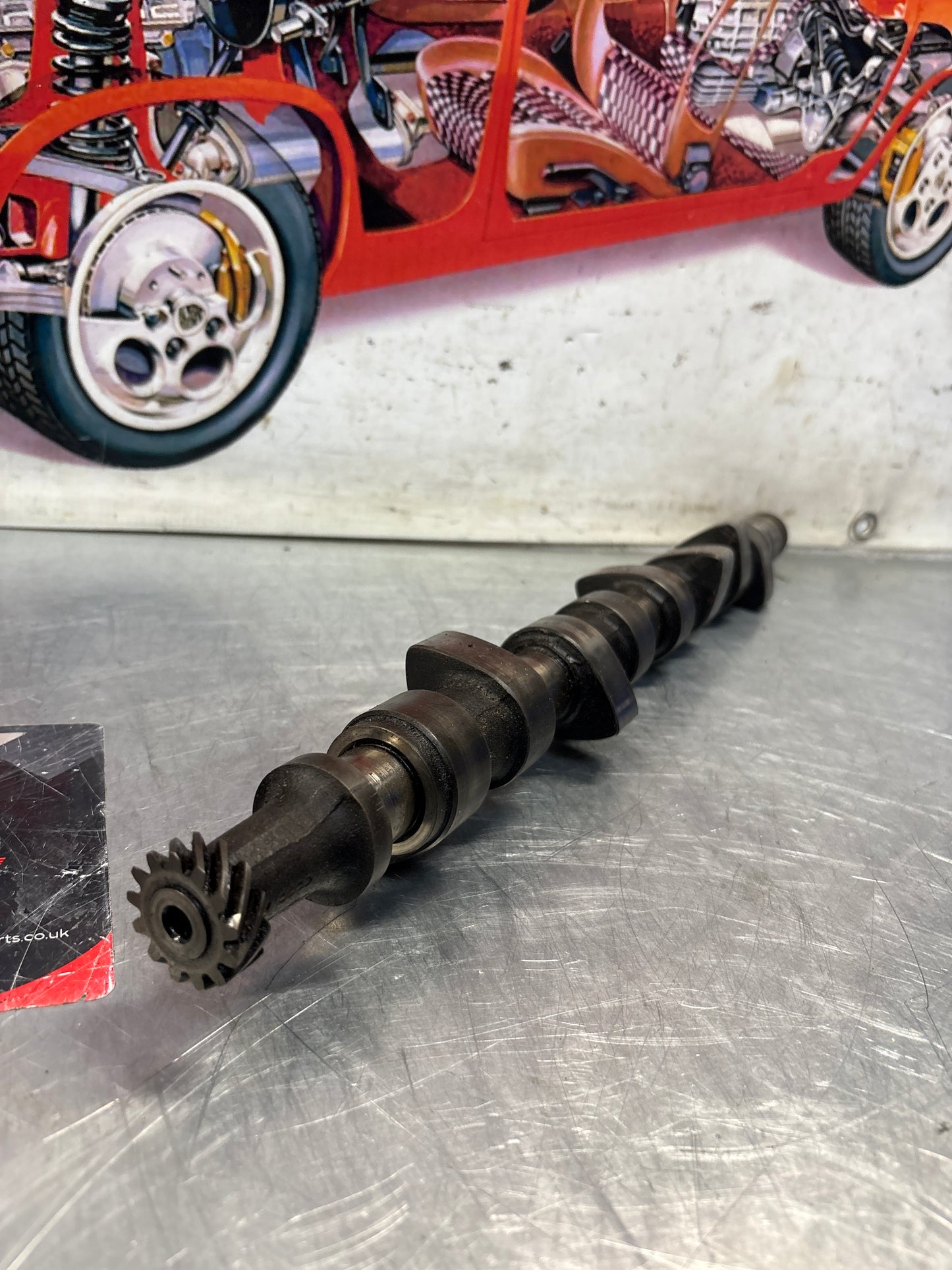 Porsche 924 / 924 Turbo chamshaft 046109021used