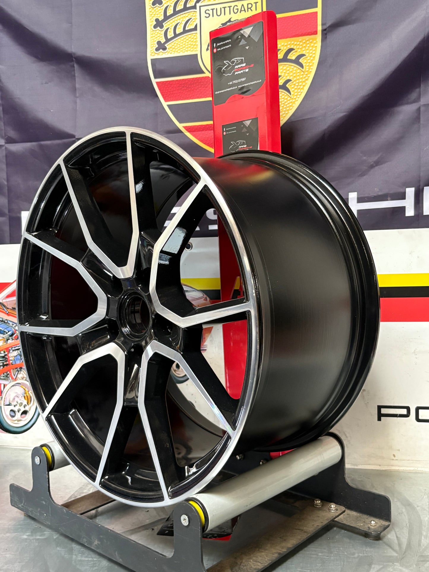 Porsche Taycan GTS 11.5Jx21” ET66 alloy wheel, 9J1601025BD, very nice condition, used