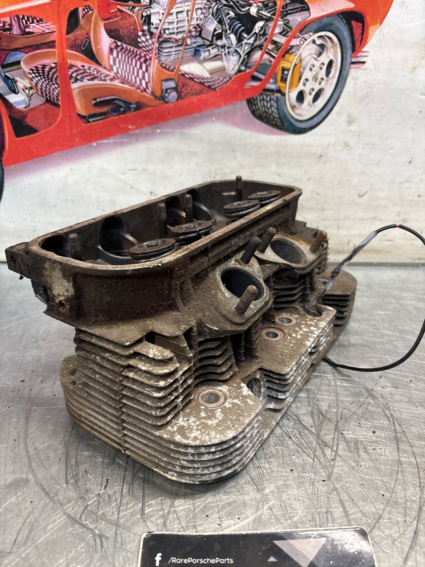 Porsche 914, cylinder head, used 022101372