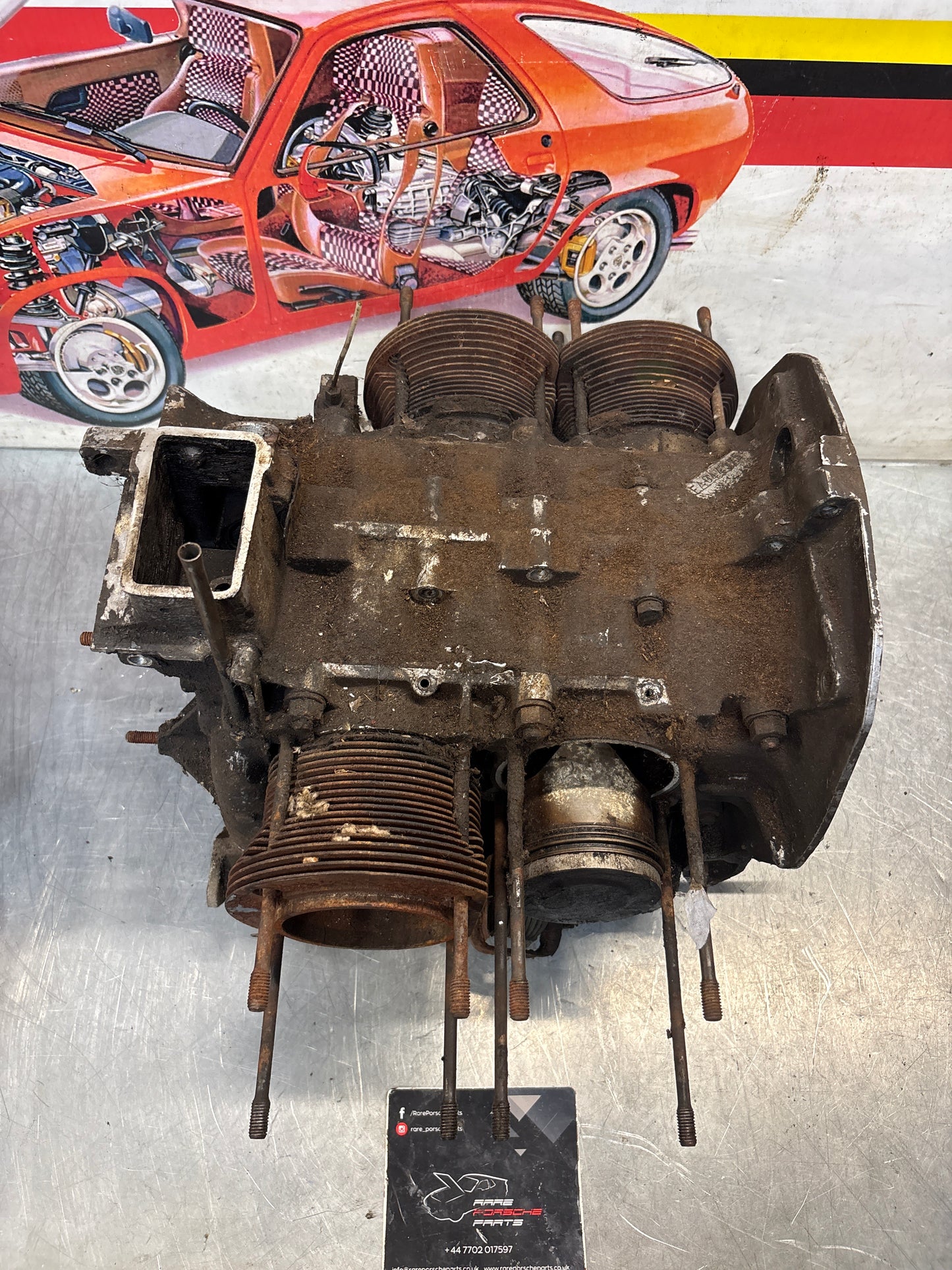Porsche 914 1.7 engine with cylinder heads, pistons and crankshaft, spares or repair EA044375
