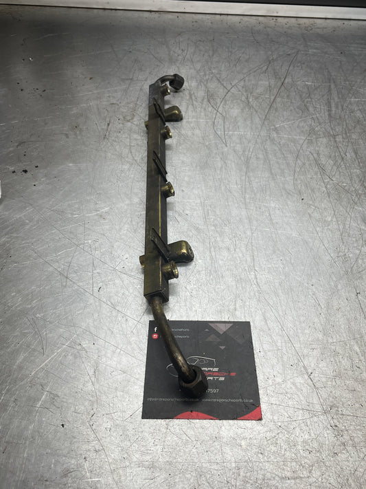 Porsche 928 S4 fuel rail left, used 92811007917