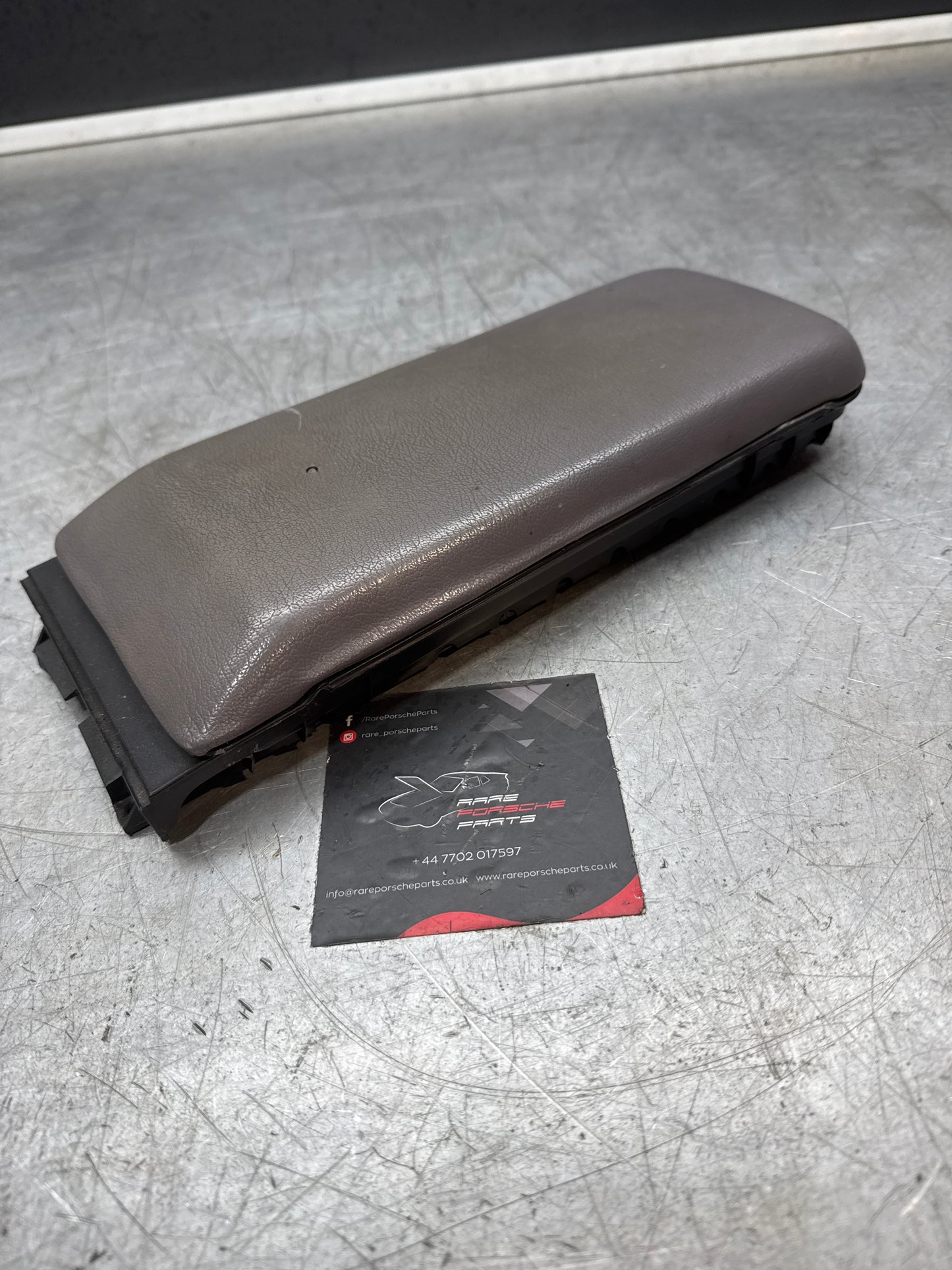 Porsche 944 86-92 arm rest grey 94555206300 spares or repair RHD