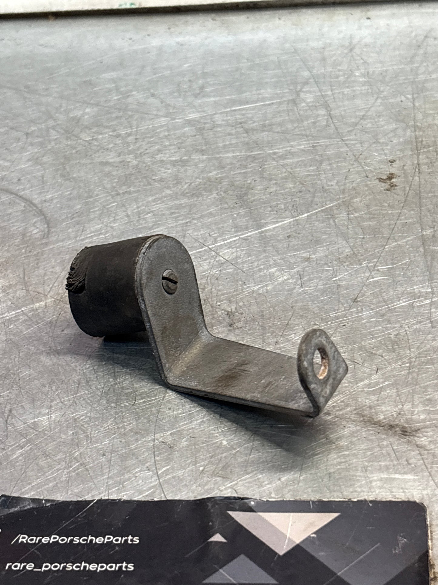 Porsche 928 air cleaner support bracket, used 92811004400