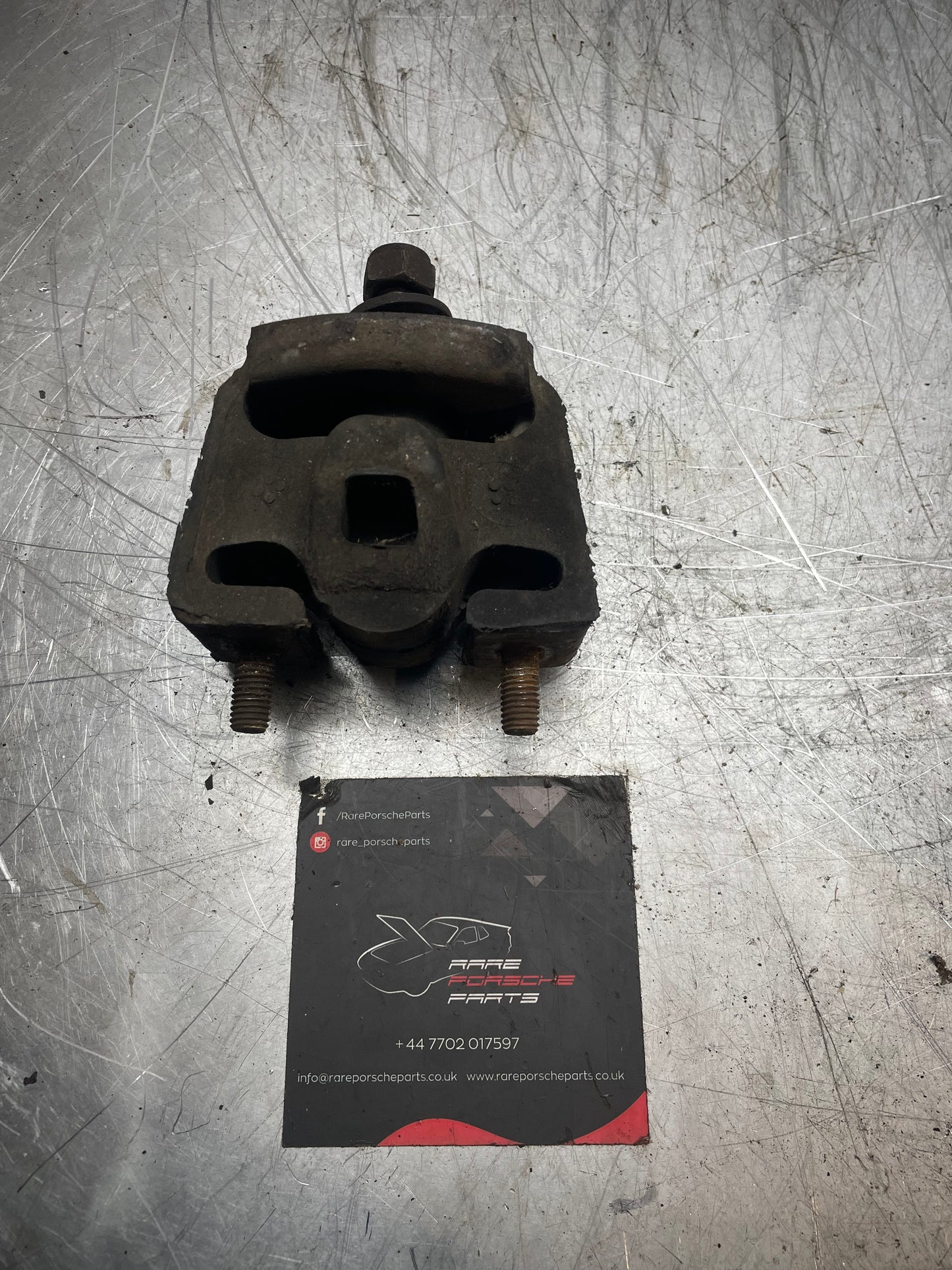 Porsche 924 Rubber engine mount, used. 477199301 / 477199301A