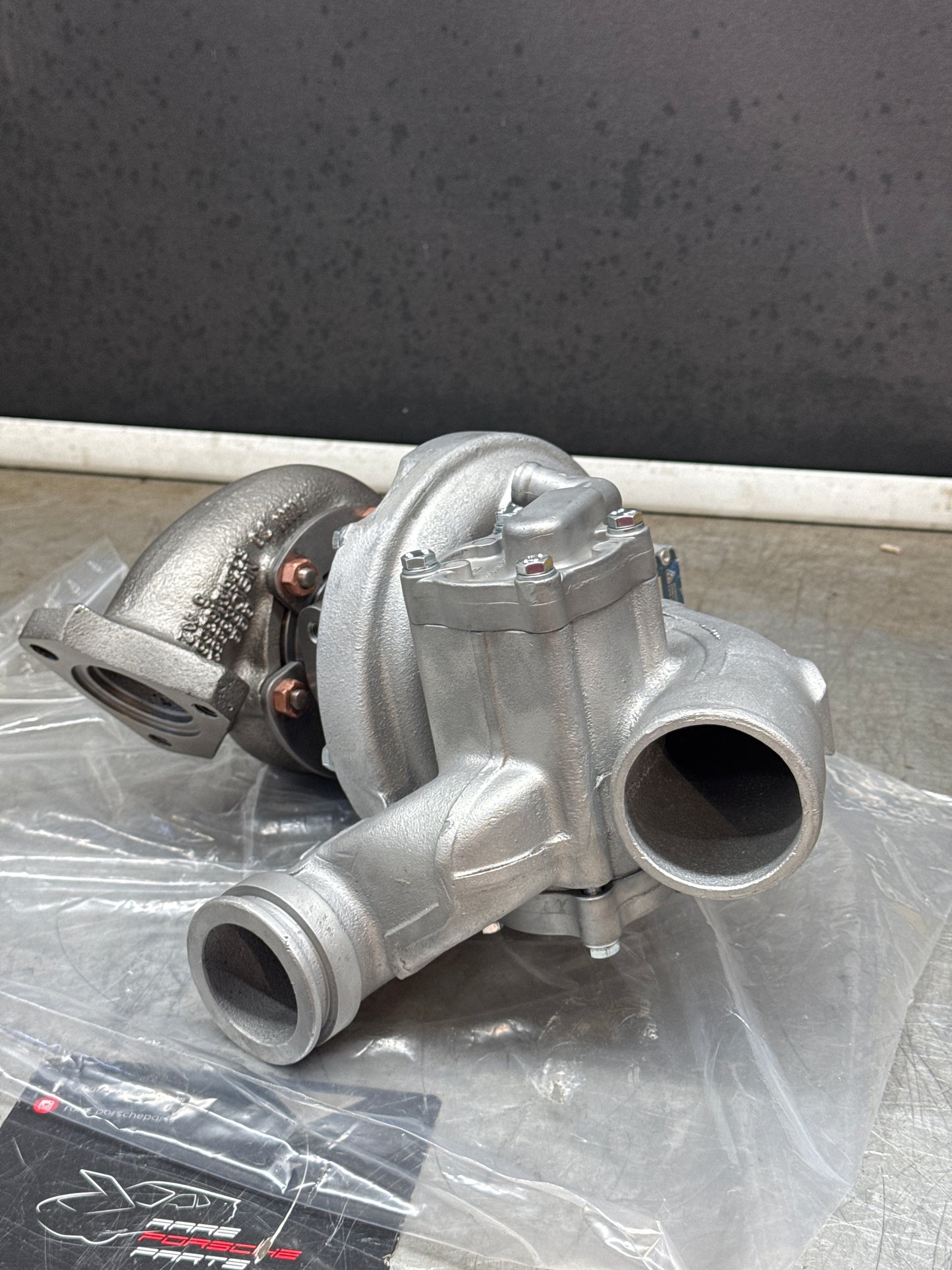 Porsche 924 Turbo, 170 PS 53269707007, Refurbished