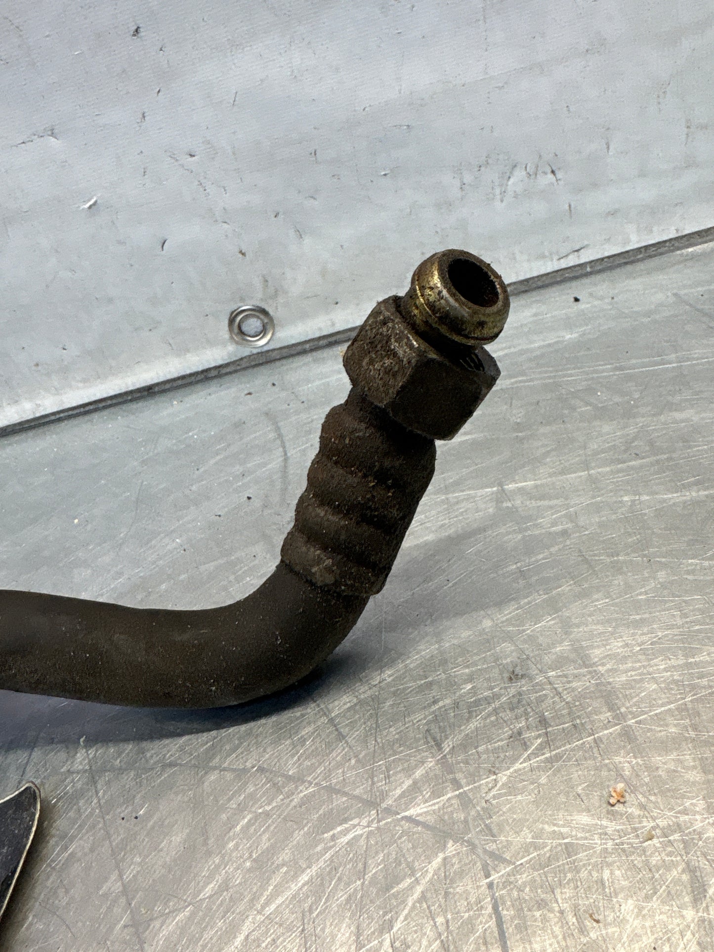 Porsche 944 Turbo Oil Pipe, 95120711103, used