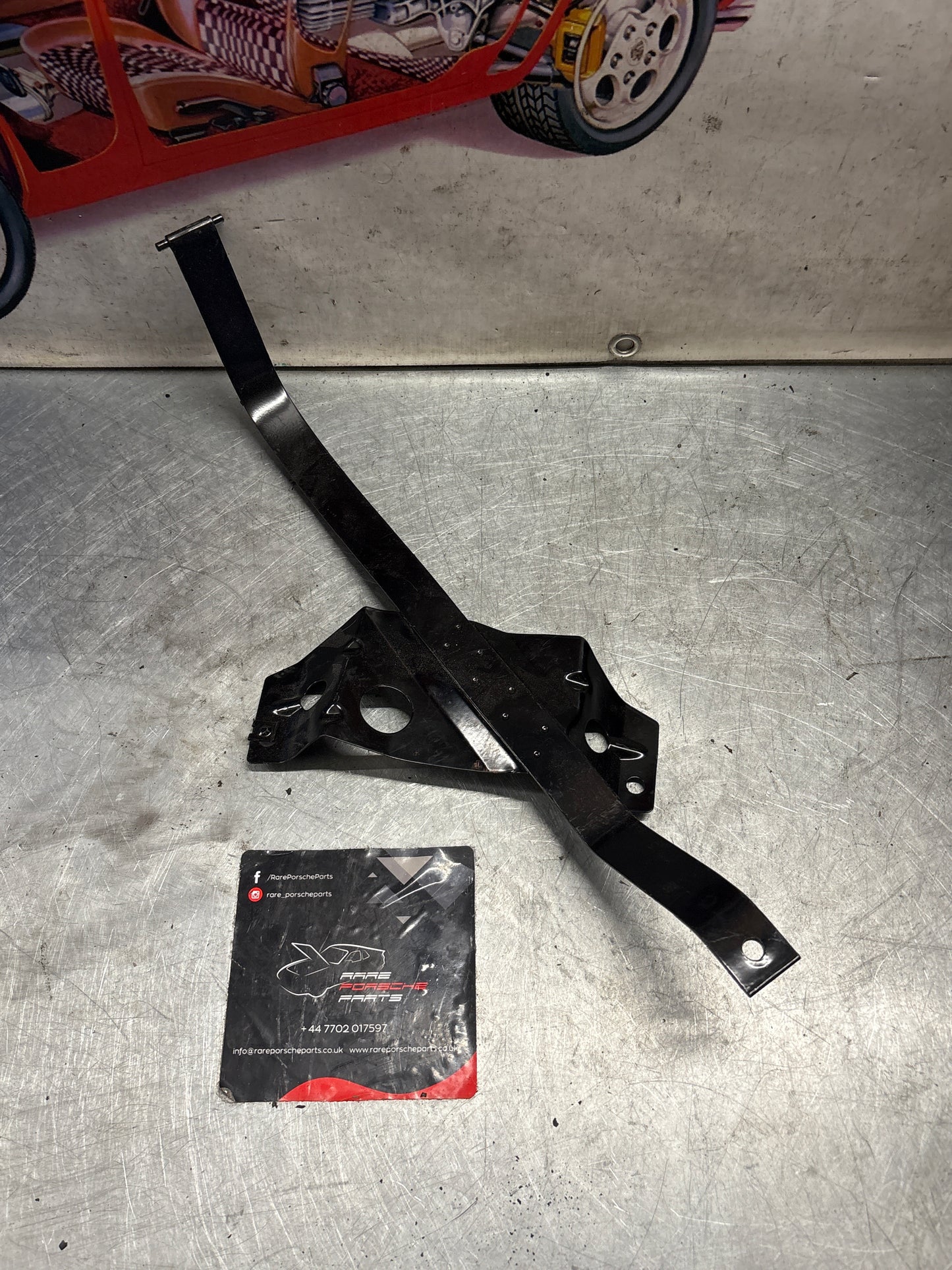 Porsche 944 S2 / Turbo 90- left fuel tank restraining strap, refurbished 95120131502