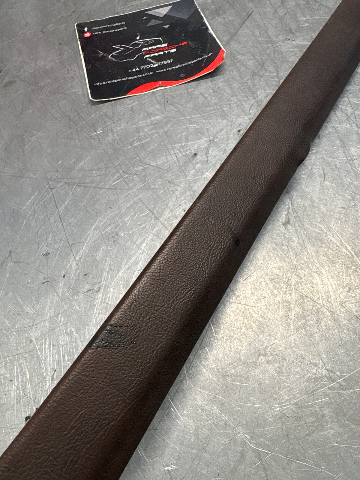 Porsche 928 tailgate trim, right, off side, brown, 92855503802, used