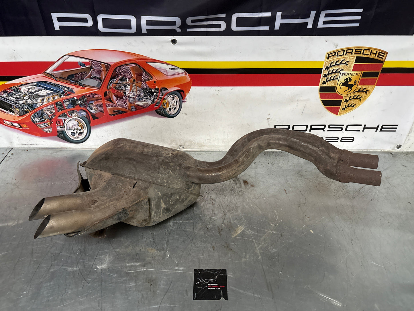 Porsche 928 main exhaust muffler, used 92811193300