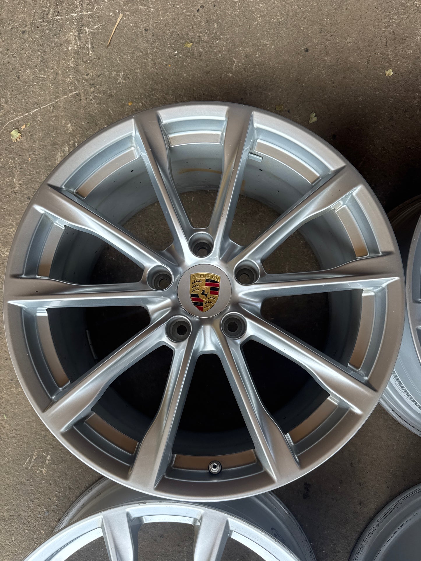 Set of Porsche Boxster 982 19” Wheels, used 982601025 982601025A