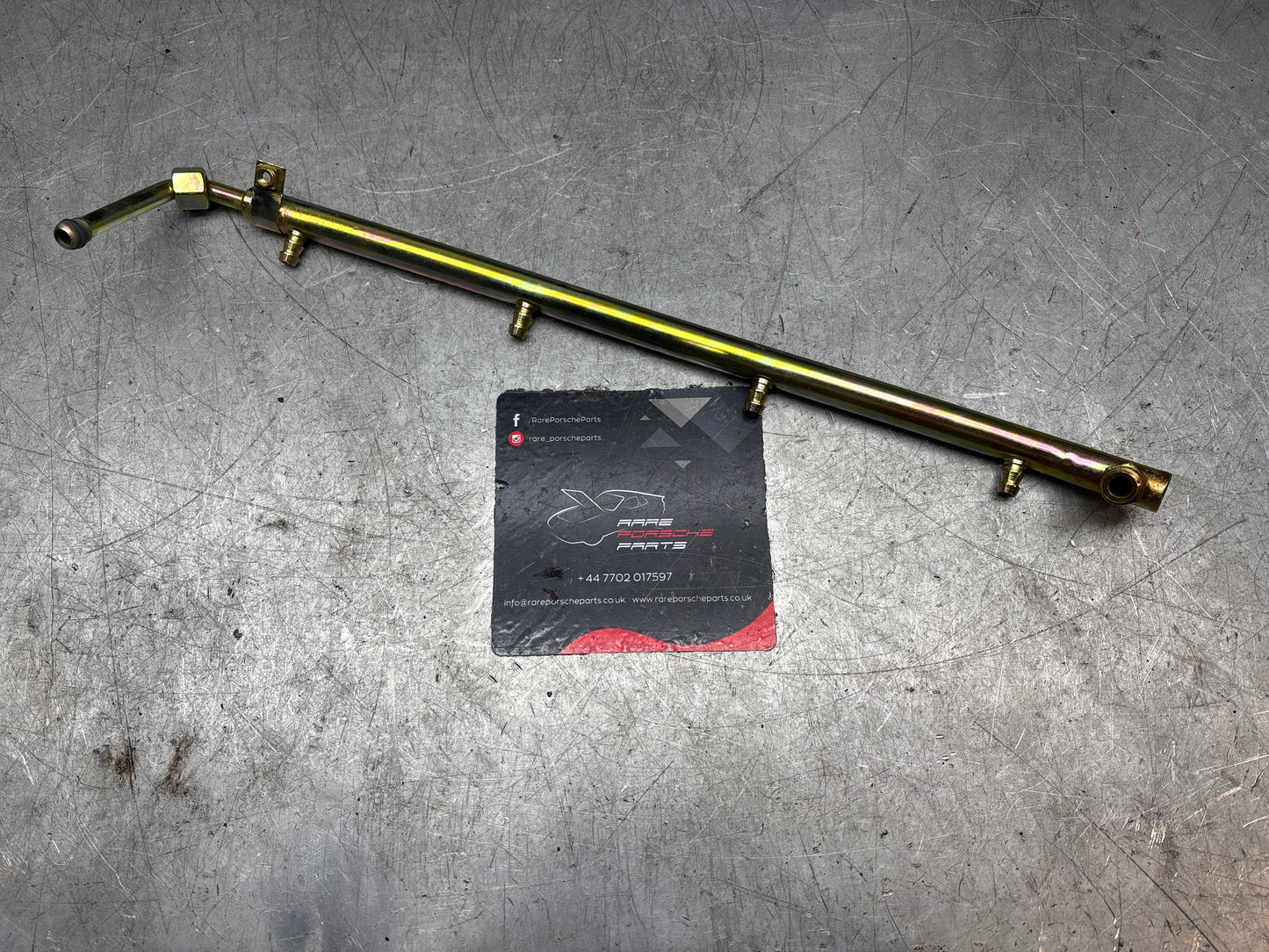 Porsche 928 fuel tube left, refurbished 92811007906