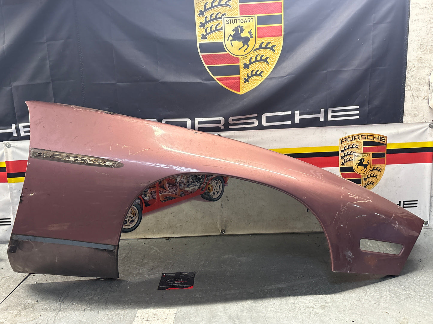 Porsche 928 S4 GT front right wing, used, 92850301211