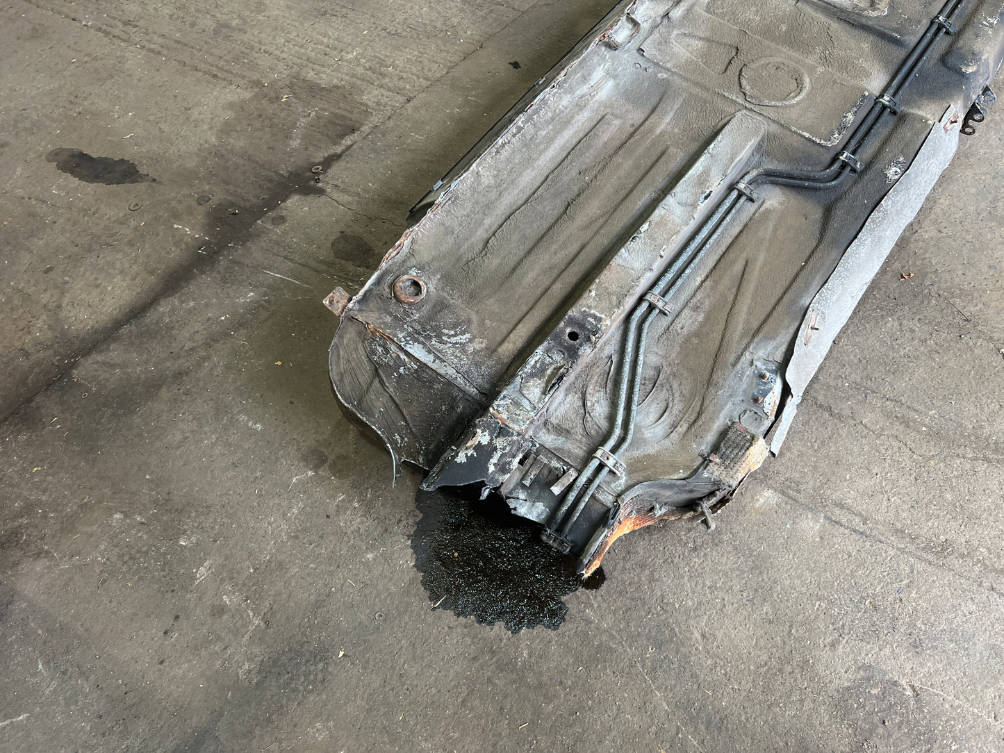 Porsche 924 Turbo RHD left floor pan section with sill 94450150100