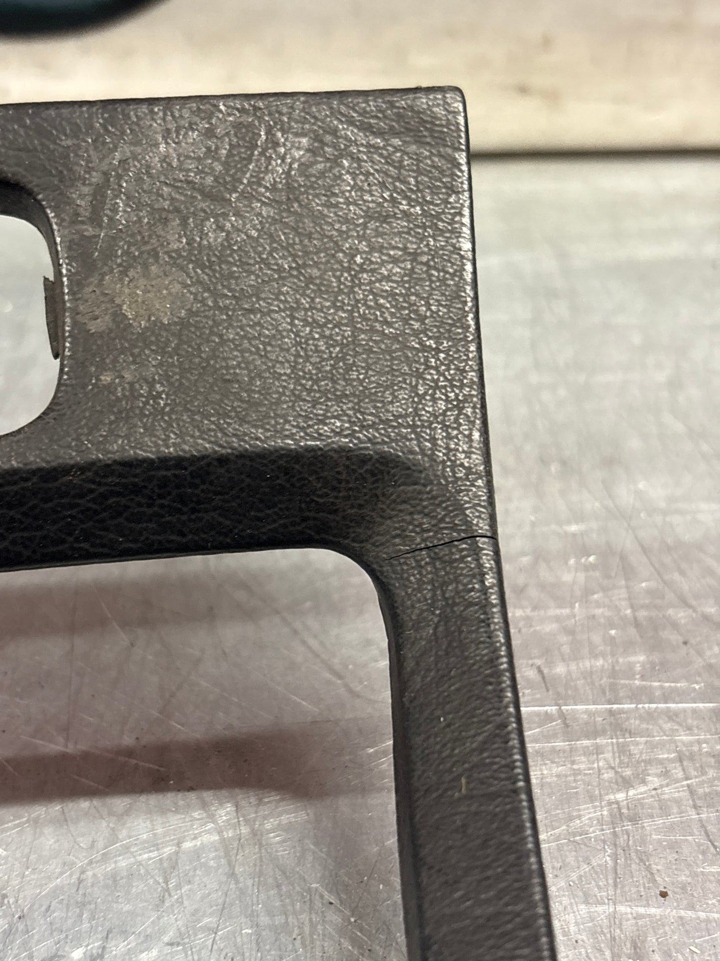 Porsche 928 Centre Console Gear Stick Surround Trim 92855204708 Black used