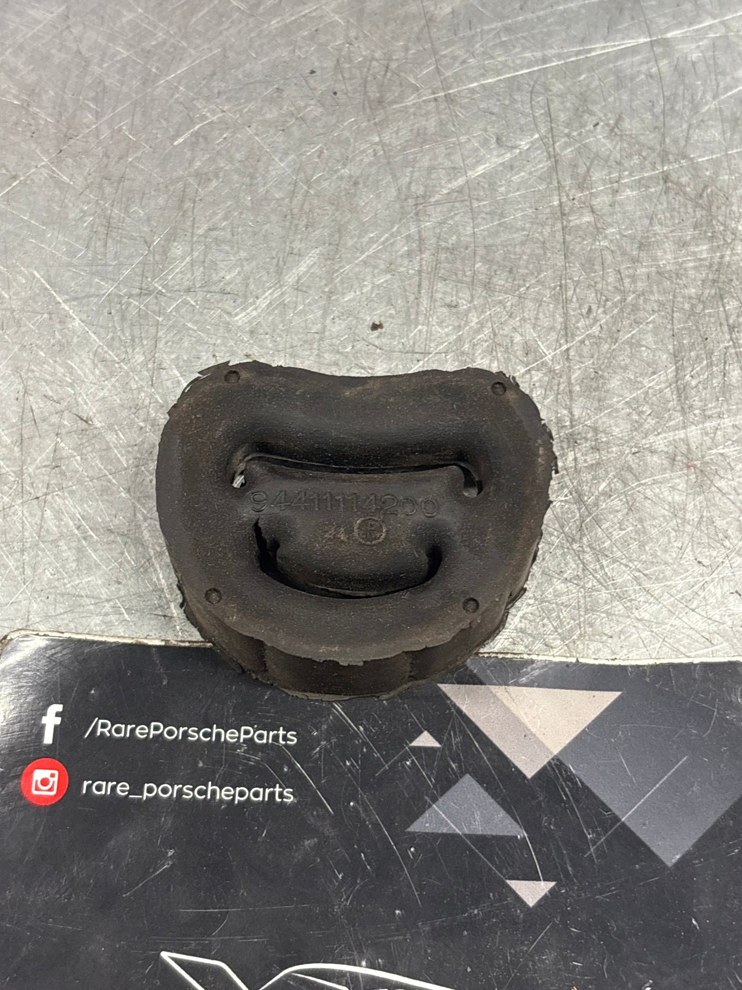 Porsche 924 944 Exhaust Rubber Mounting used 94411114202 /94411114203 / 94411114200