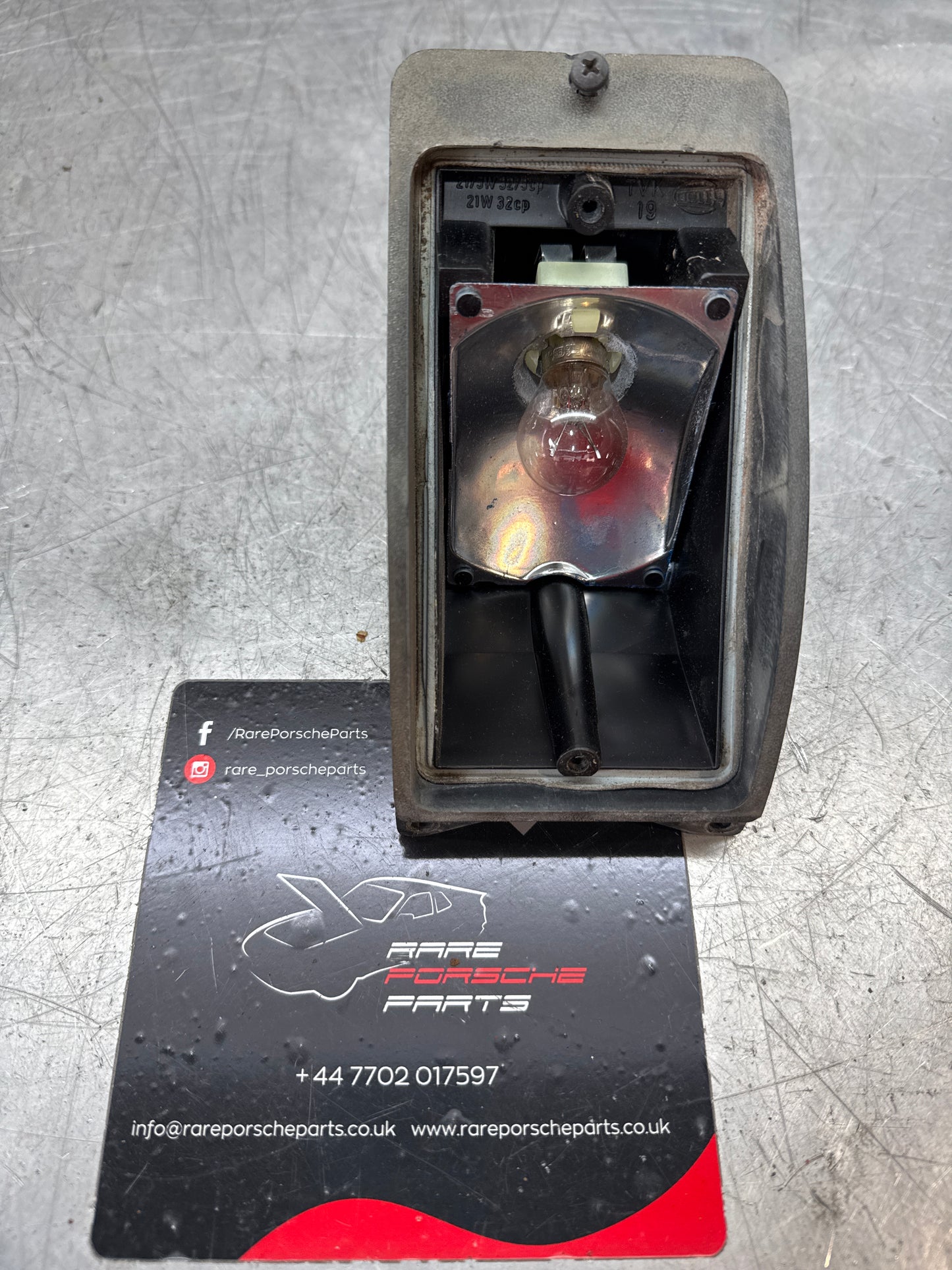 Porsche 944 924 front indicator body 477953065A used